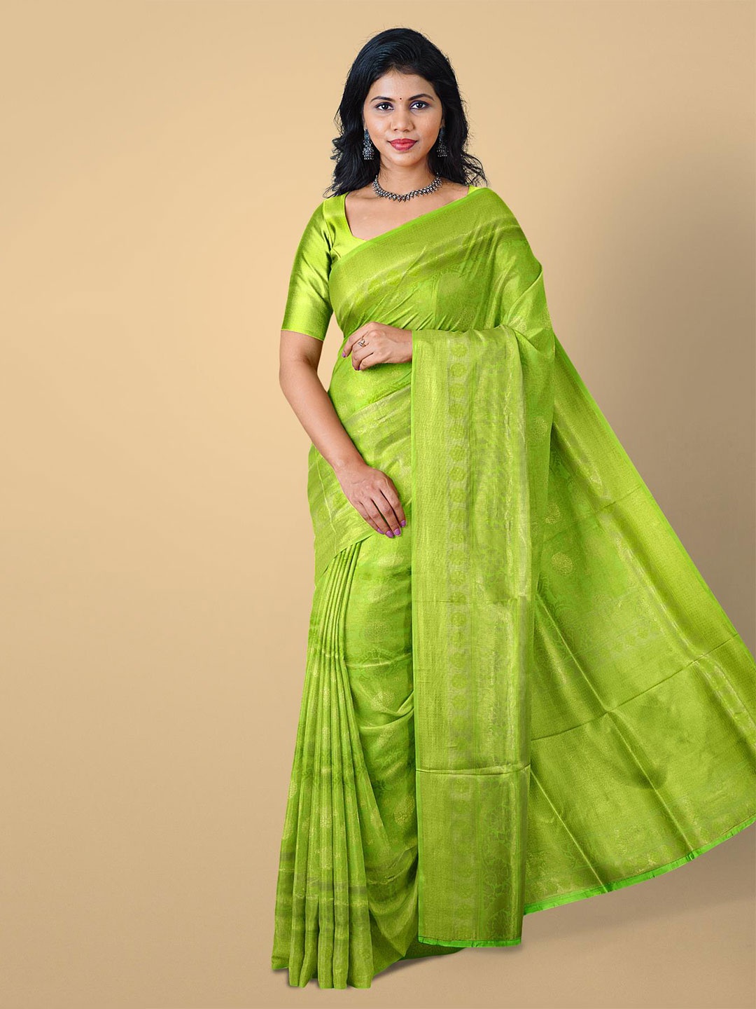 

Kalamandir Green & Gold-Toned Floral Woven Design Silk Blend Zari Saree