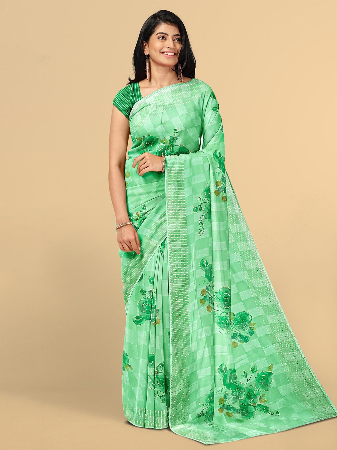 

Kalamandir Green & Gold-Toned Floral Silk Blend Saree