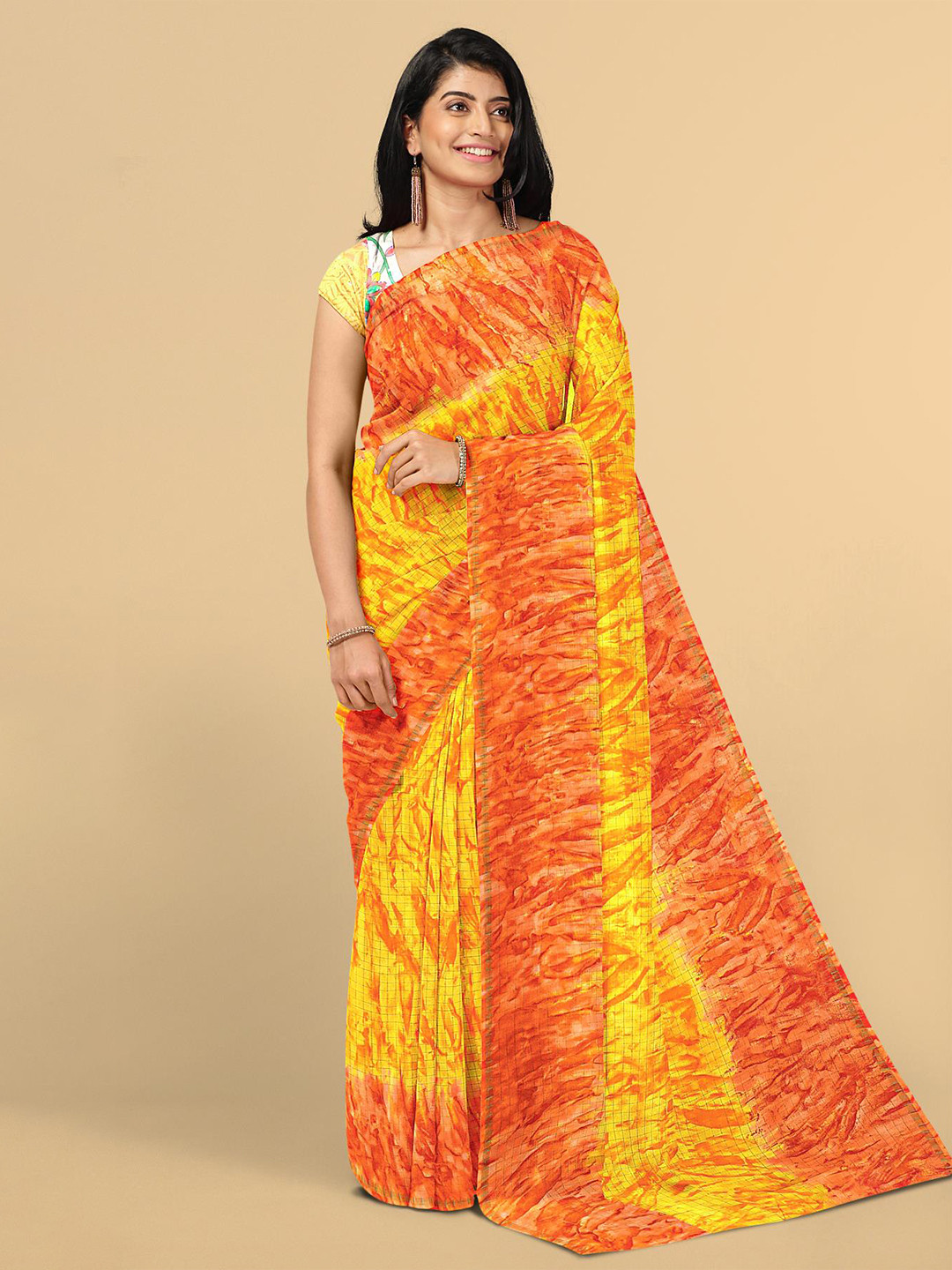 

Kalamandir Yellow & Orange Jute Cotton Saree