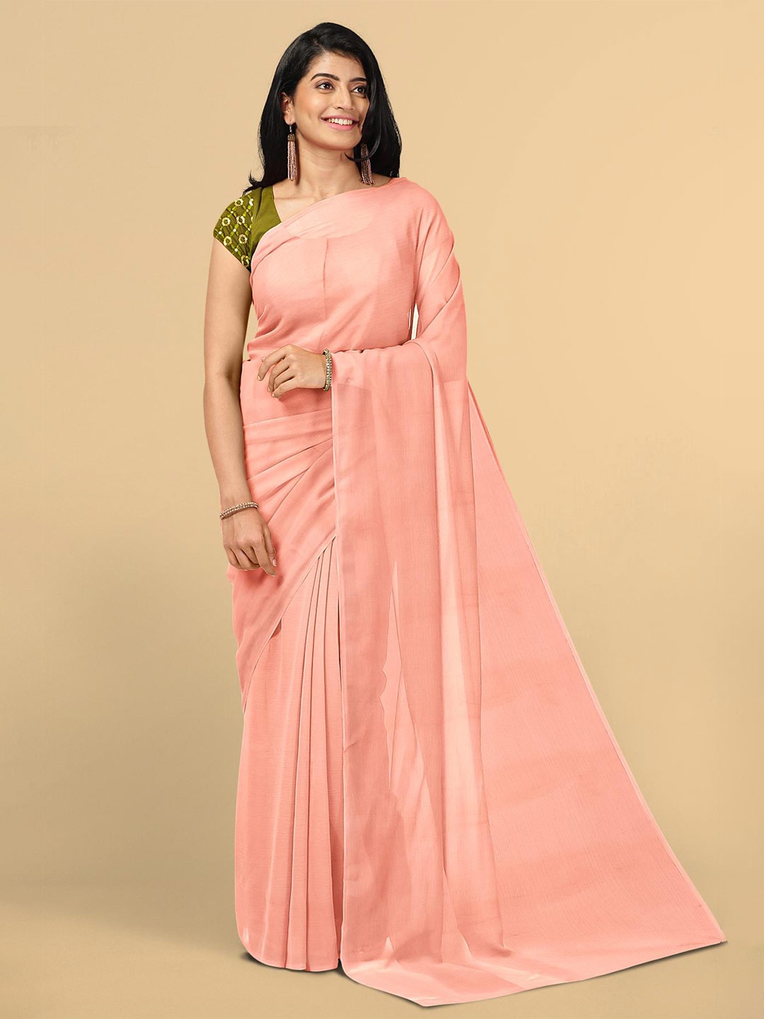 

Kalamandir Peach-Coloured Solid Silk Blend Saree