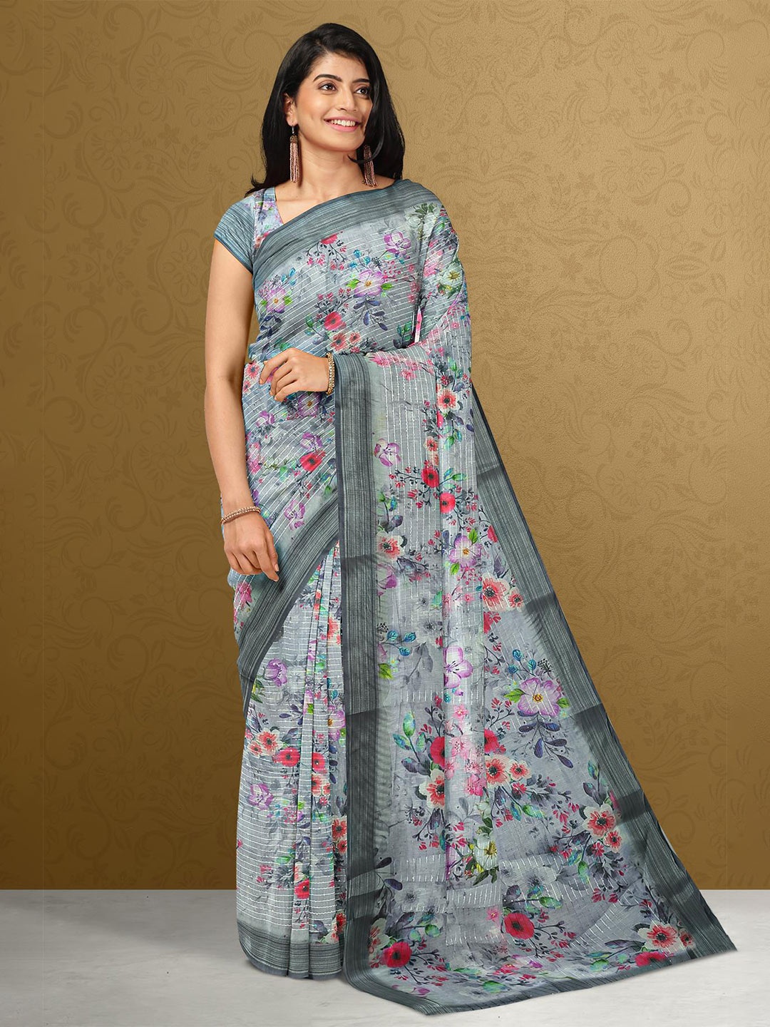 

Kalamandir Grey & Pink Floral Printed Zari Jute Silk Saree