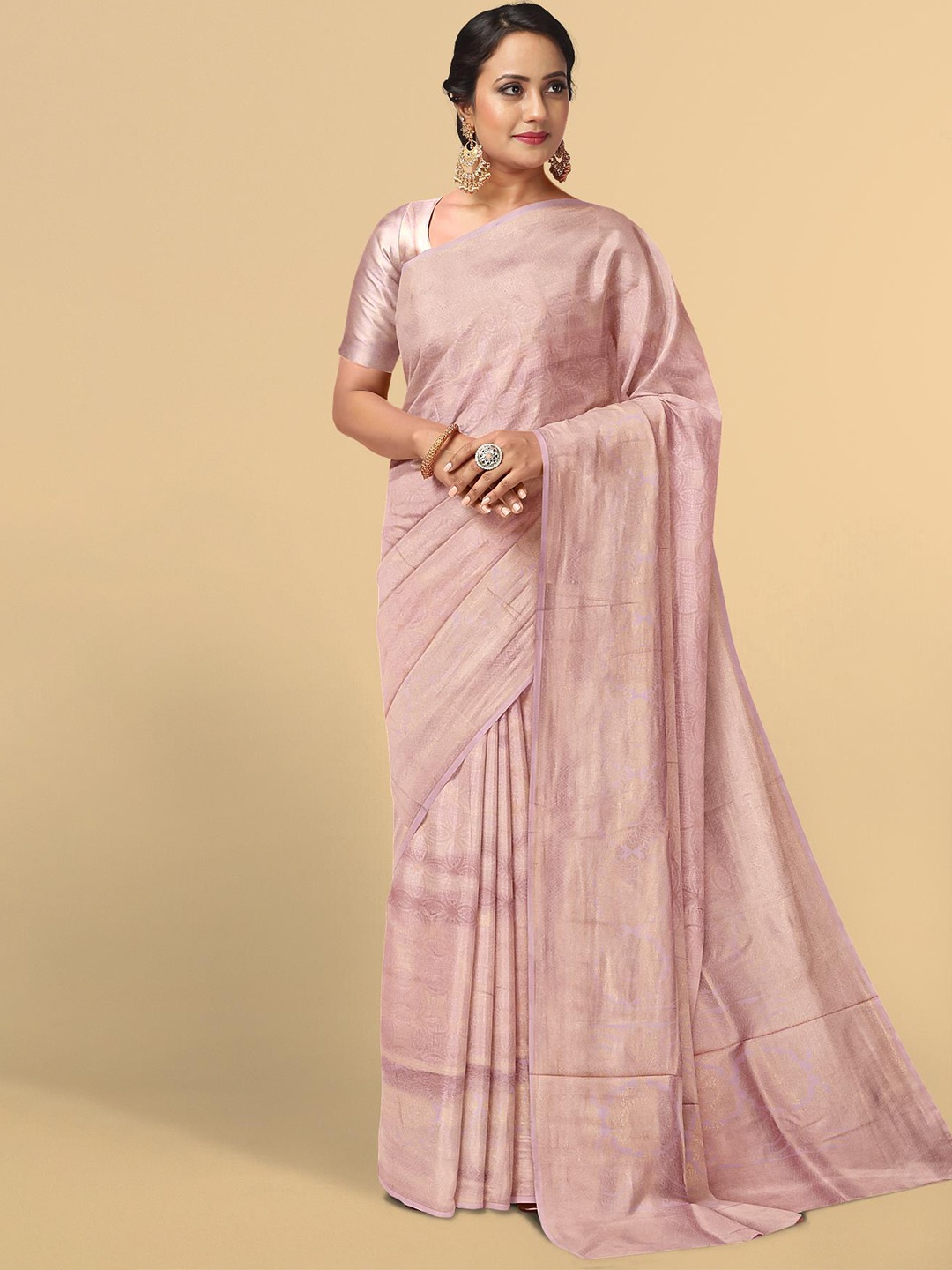 

Kalamandir Pink & Gold-Toned Floral Saree