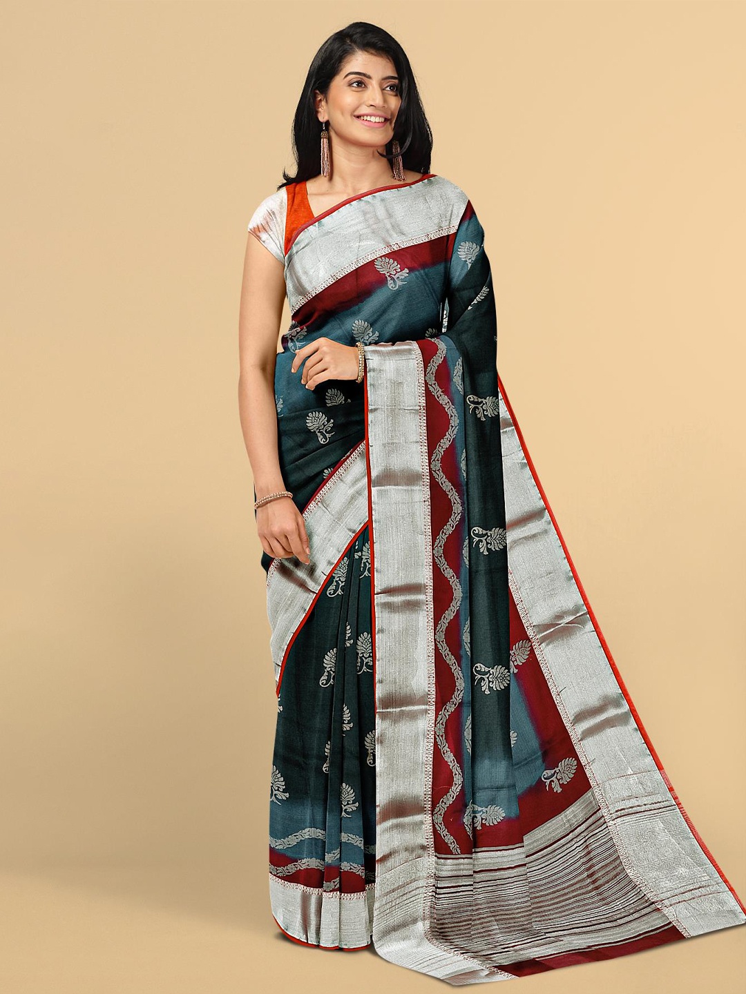 

Kalamandir Black & Red Ethnic Motifs Zari Silk Blend Saree