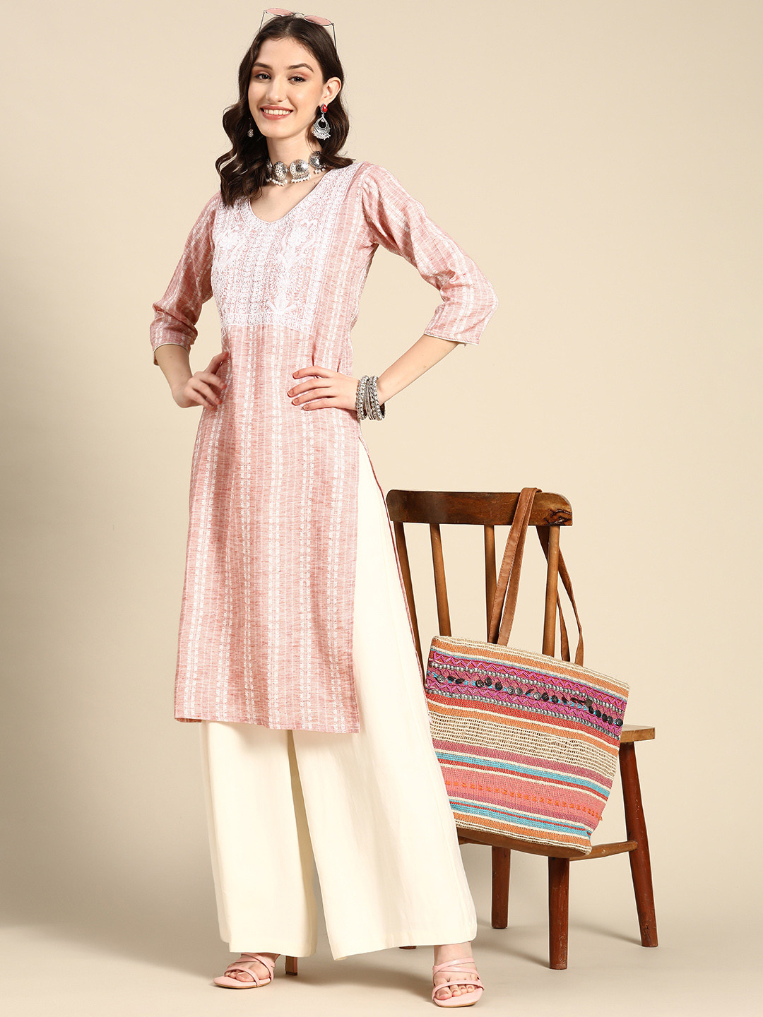 

Sangria Women Peach-Coloured Floral Yoke Design Dobby Kurta