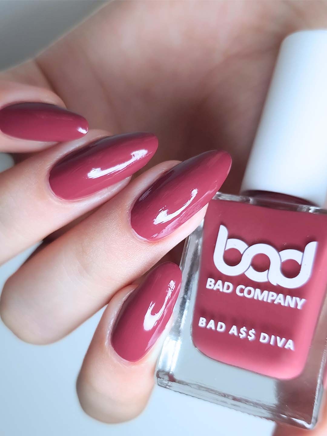 

BAD COMPANY No Toxin Nail Lacquer 10 ml - Torch Bearer 90, Brown