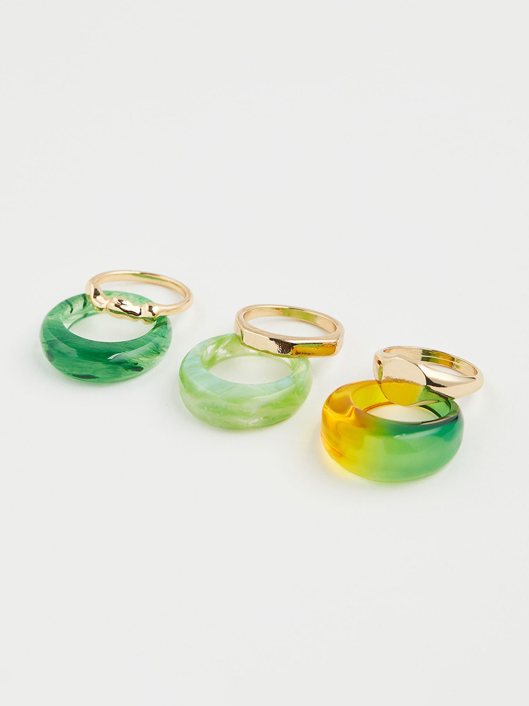 

H&M Gold-Plated & Green Contemporary 6-Pack Rings