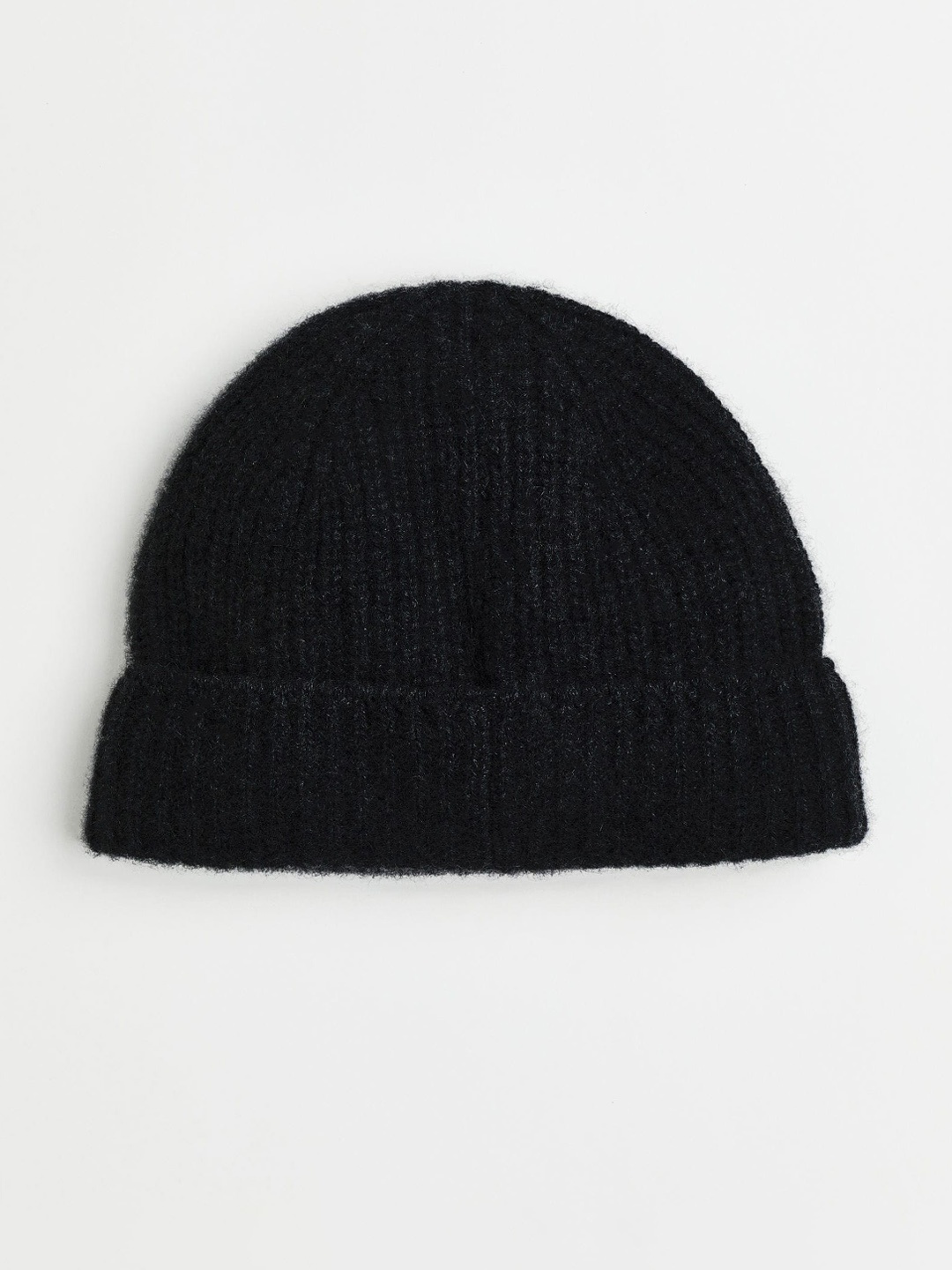 

H&M Men Black Solid Rib-knit Cashmere Hat