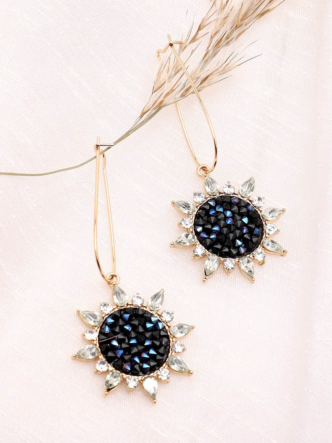 

SOHI Women Gold Plated & Black Contemporary Drop Earrings