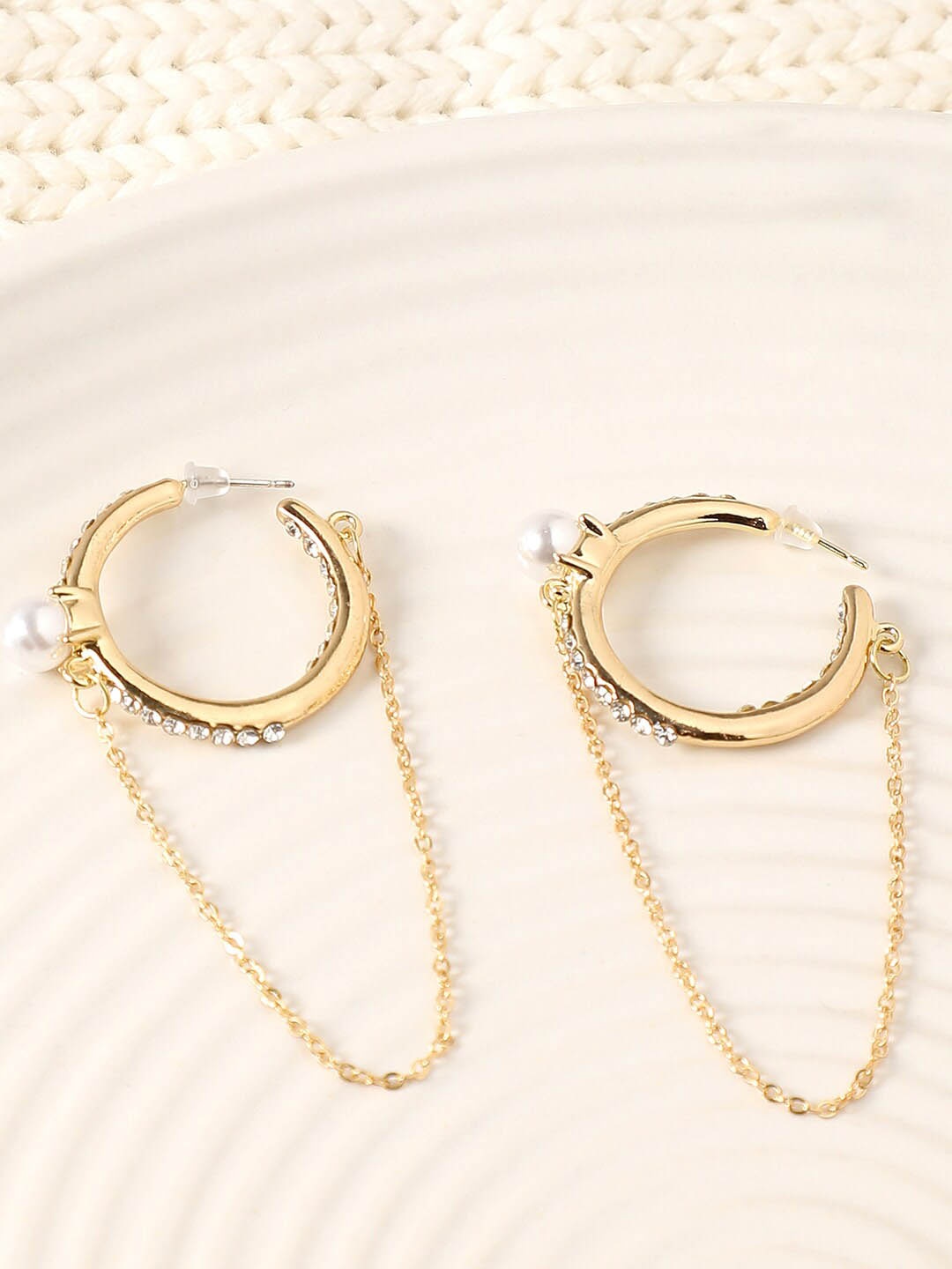 

SOHI Gold-Toned Contemporary Hoop Earrings