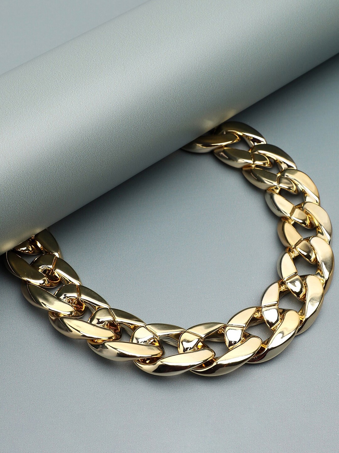 

SOHI Gold-Toned Gold-Plated Chain