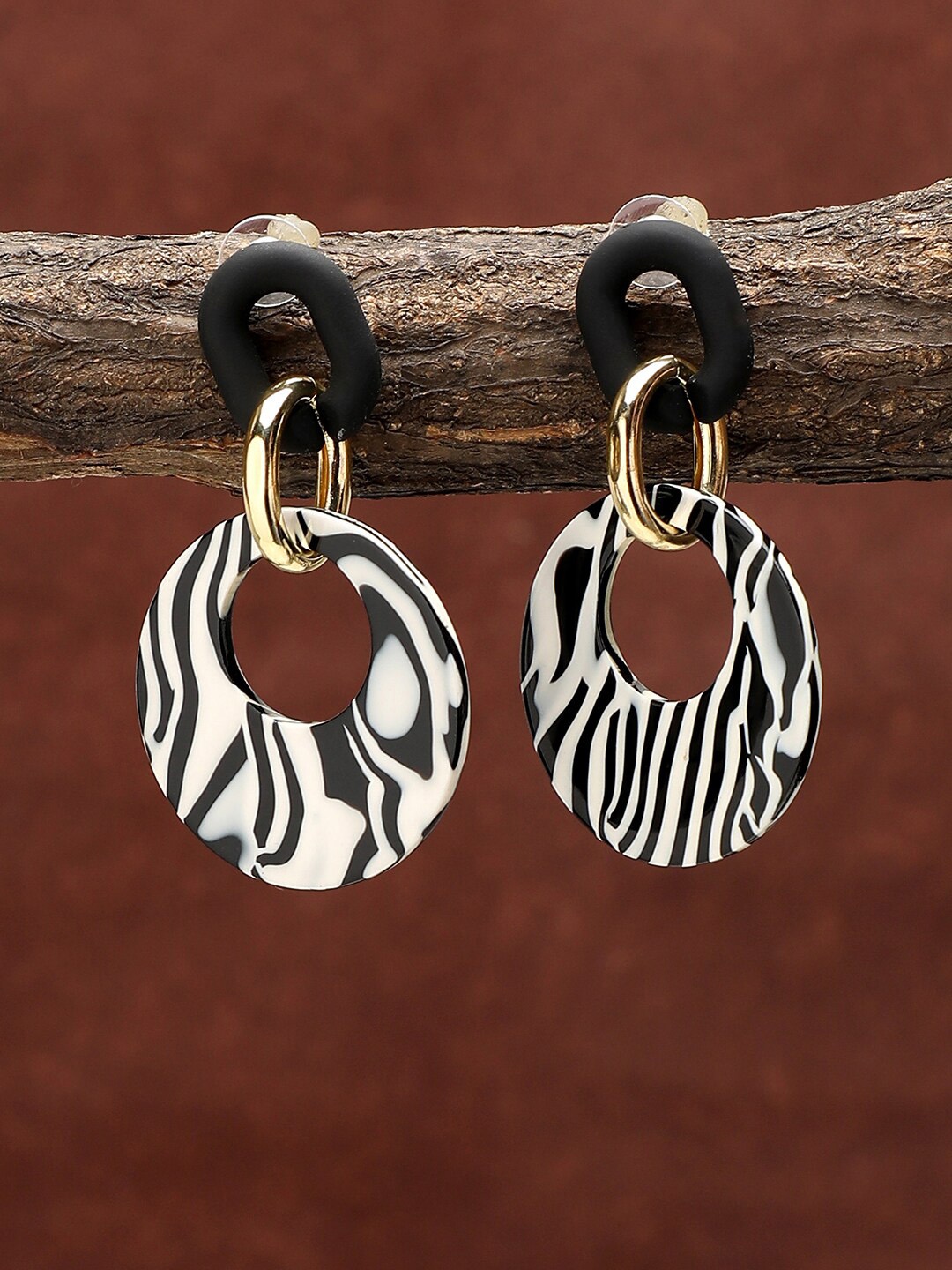 

SOHI Women Black & White Contemporary Drop Earrings