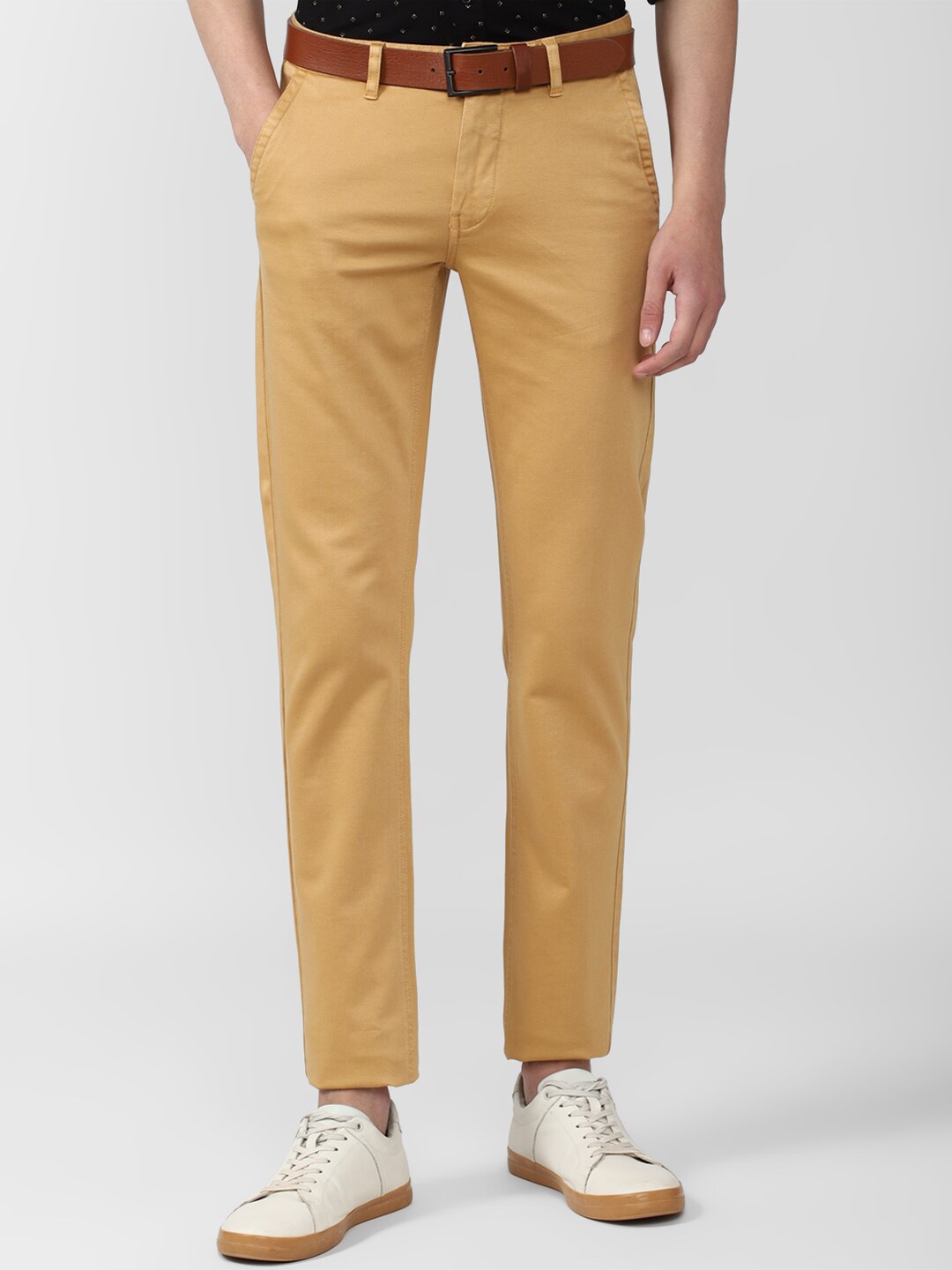 

Van Heusen Sport Men Khaki Solid Slim Fit Trousers