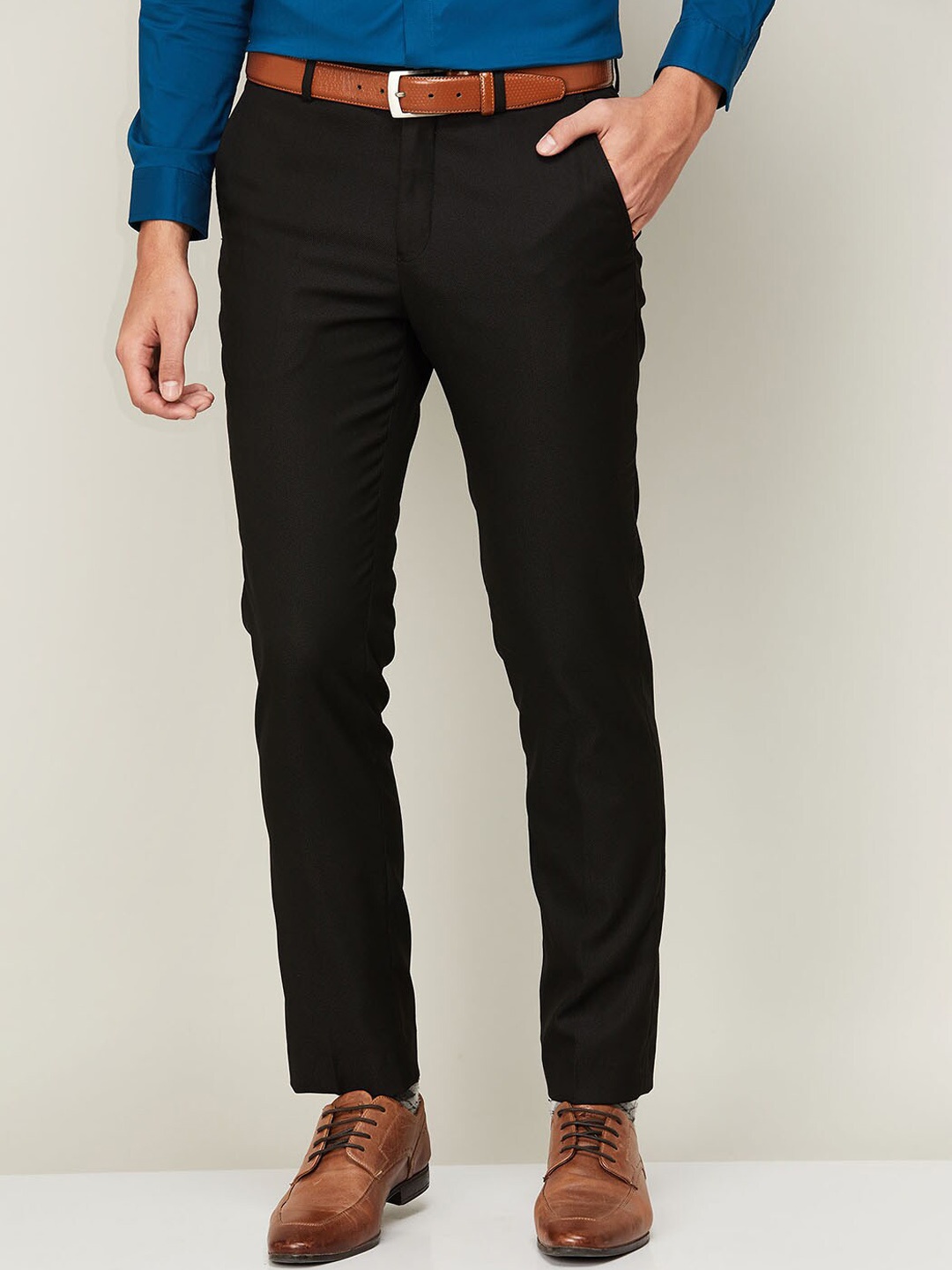 

CODE by Lifestyle Men Black Straight Fit Trousers