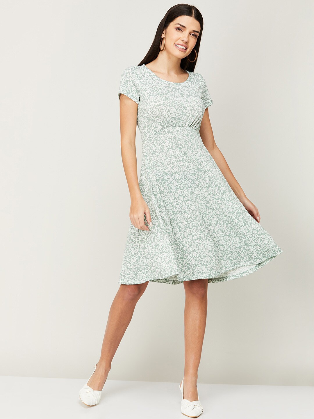 

CODE by Lifestyle Women Green & White Floral Printed Dress