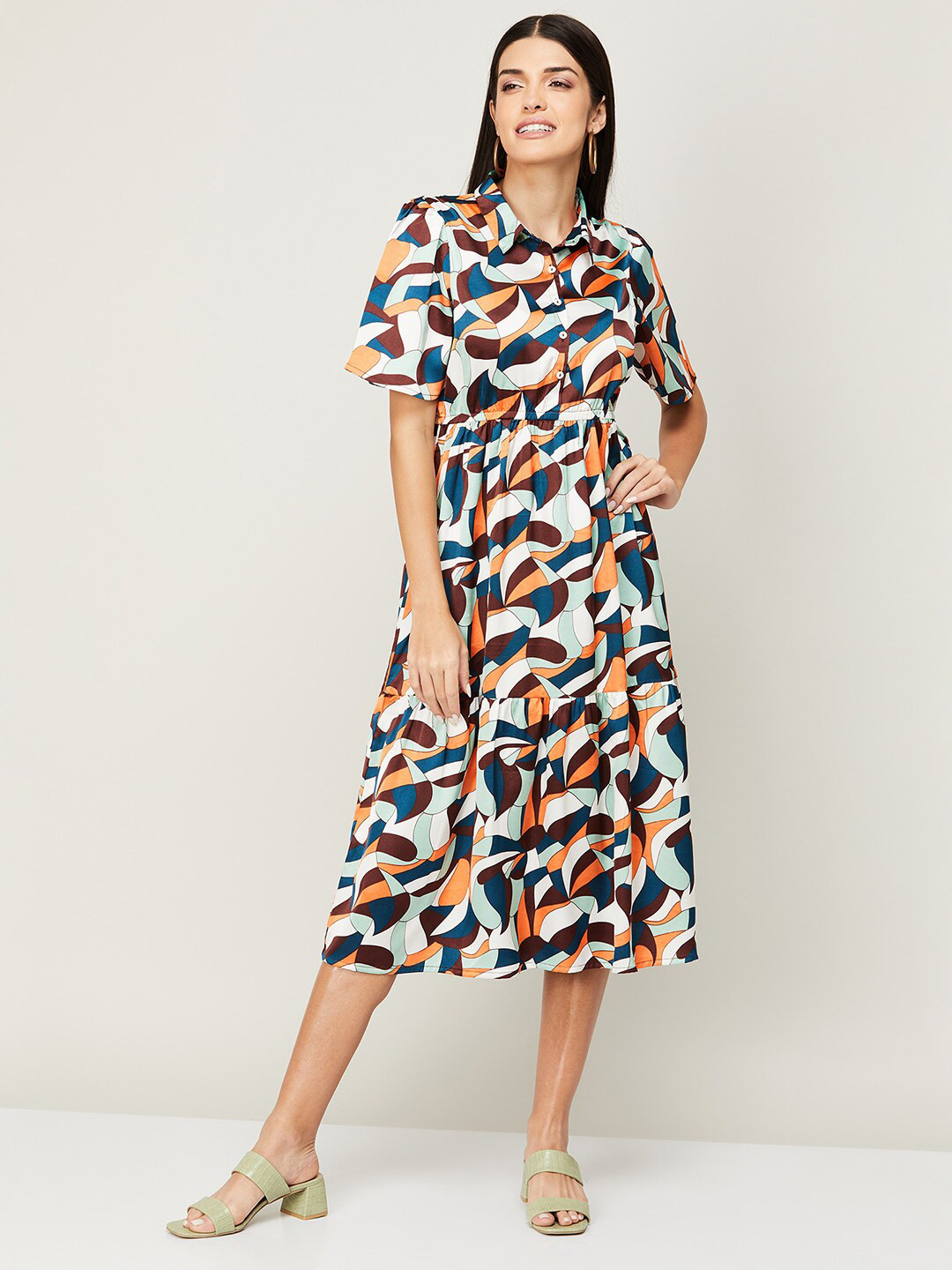

Fame Forever by Lifestyle Green & Off White Shirt Midi Dress