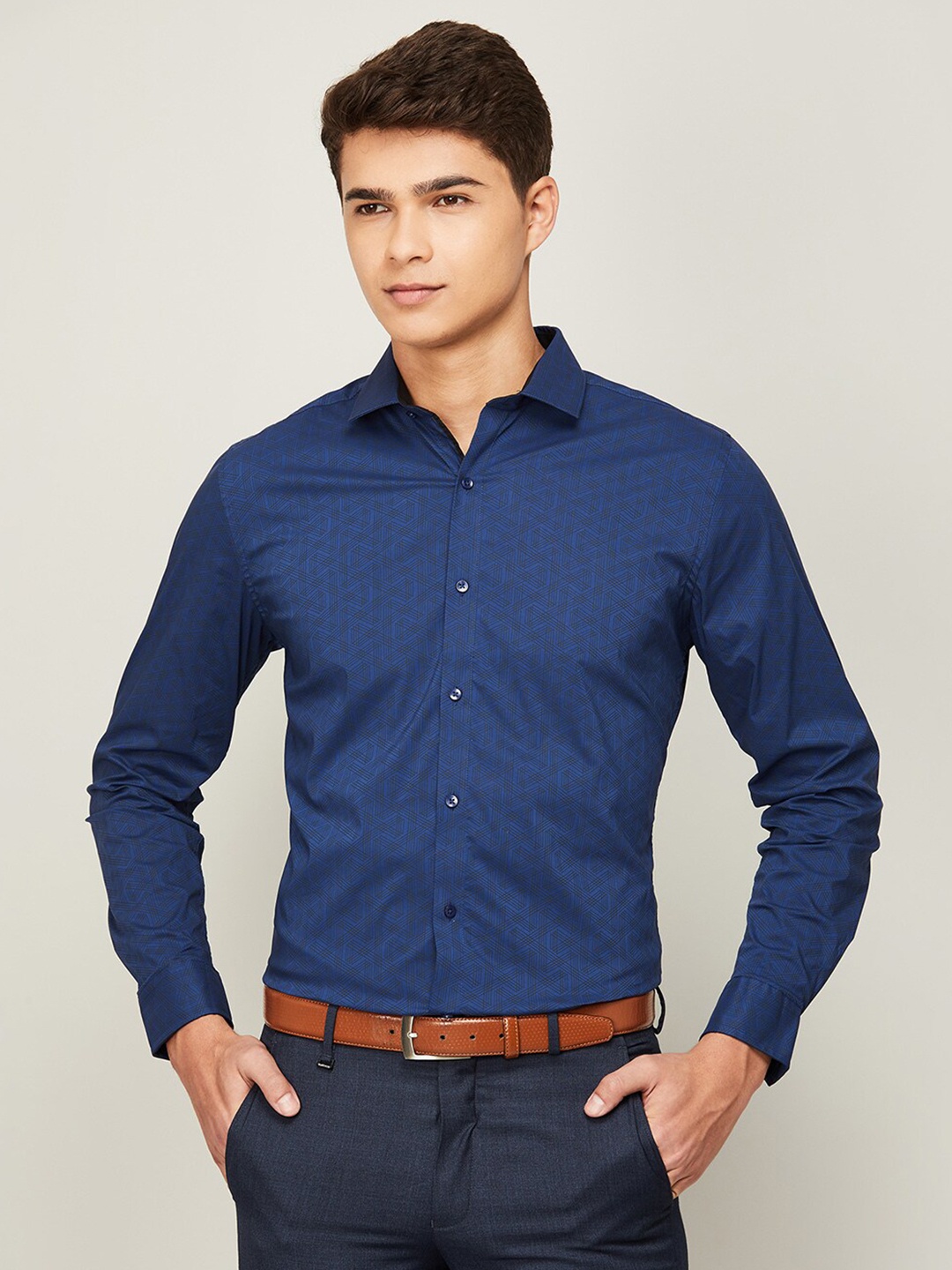 

CODE by Lifestyle Men Navy Blue Slim Fit Printed Formal Shirt