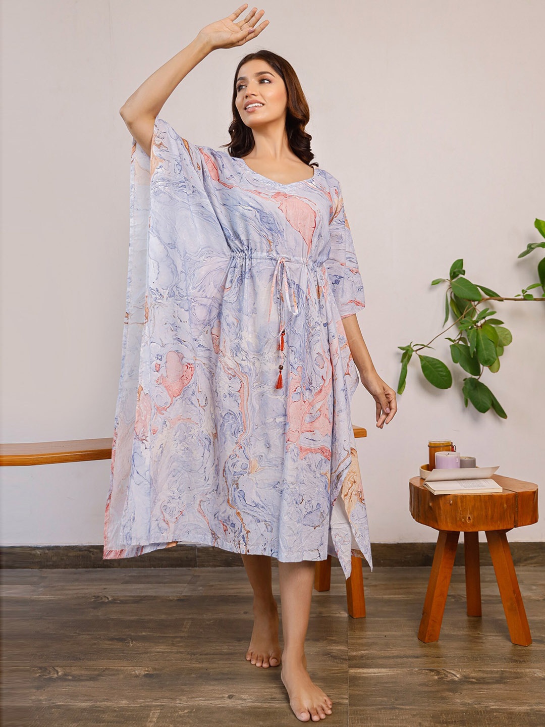 

PHEETA Women Purple & Pink Cotton Floral Printed Flared Sleeves Kaftan Kurta