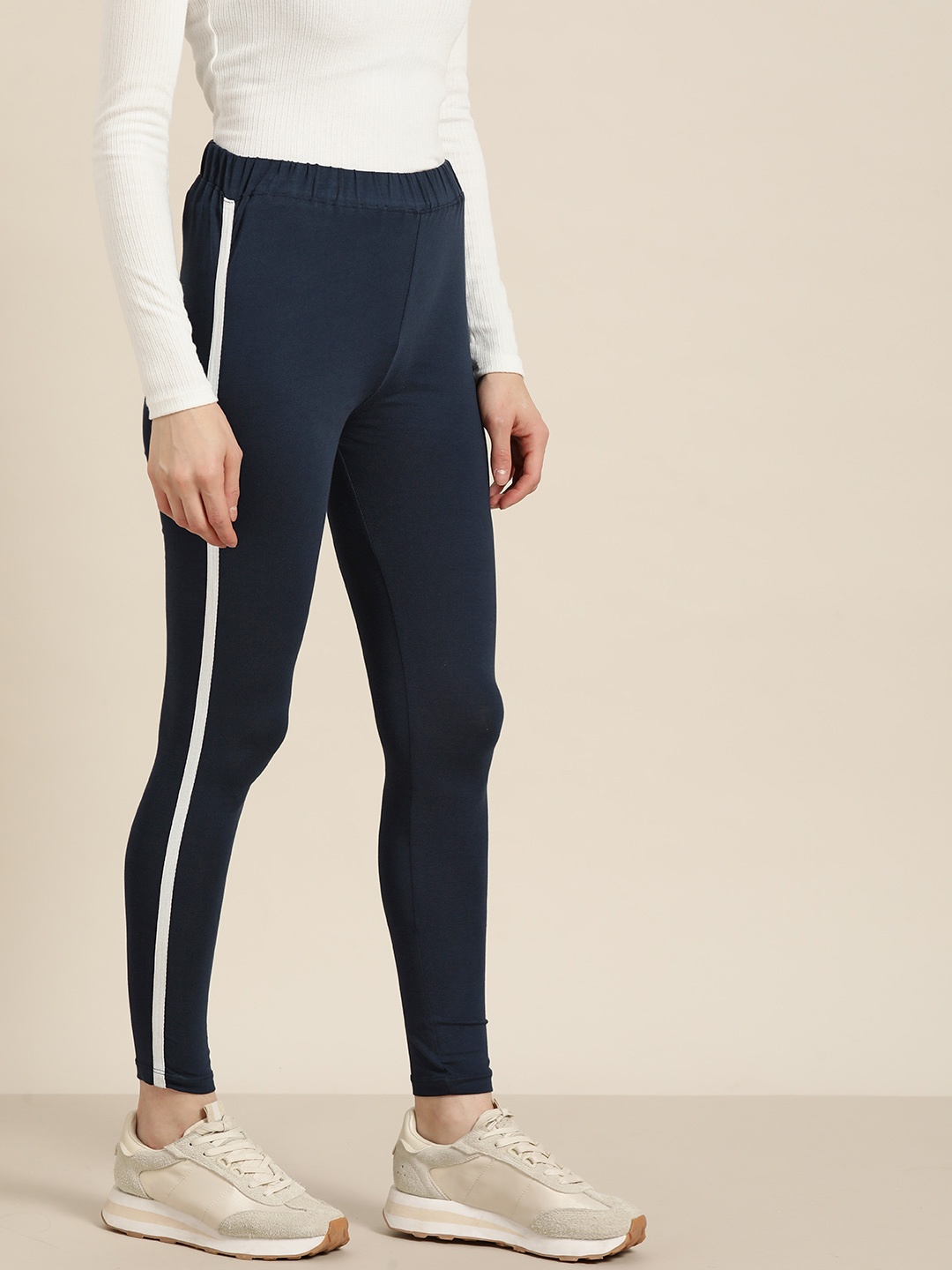 

her by invictus Women Solid High-Rise Leggings, Navy blue