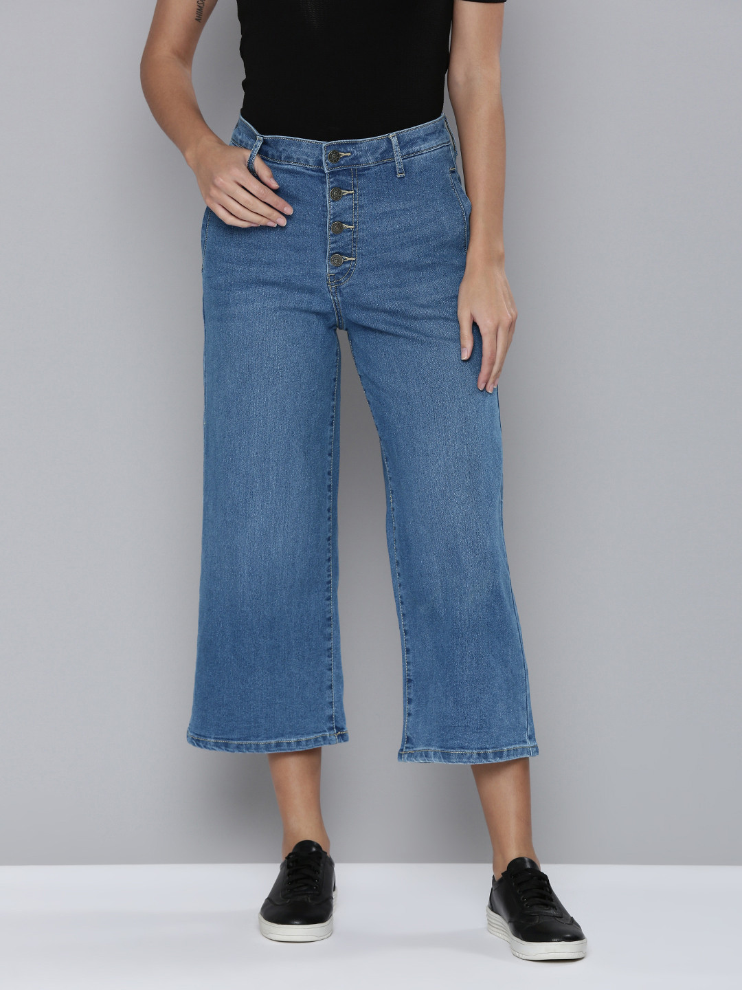

Flying Machine Women Blue Wide Leg High-Rise Light Fade Cropped Stretchable Jeans