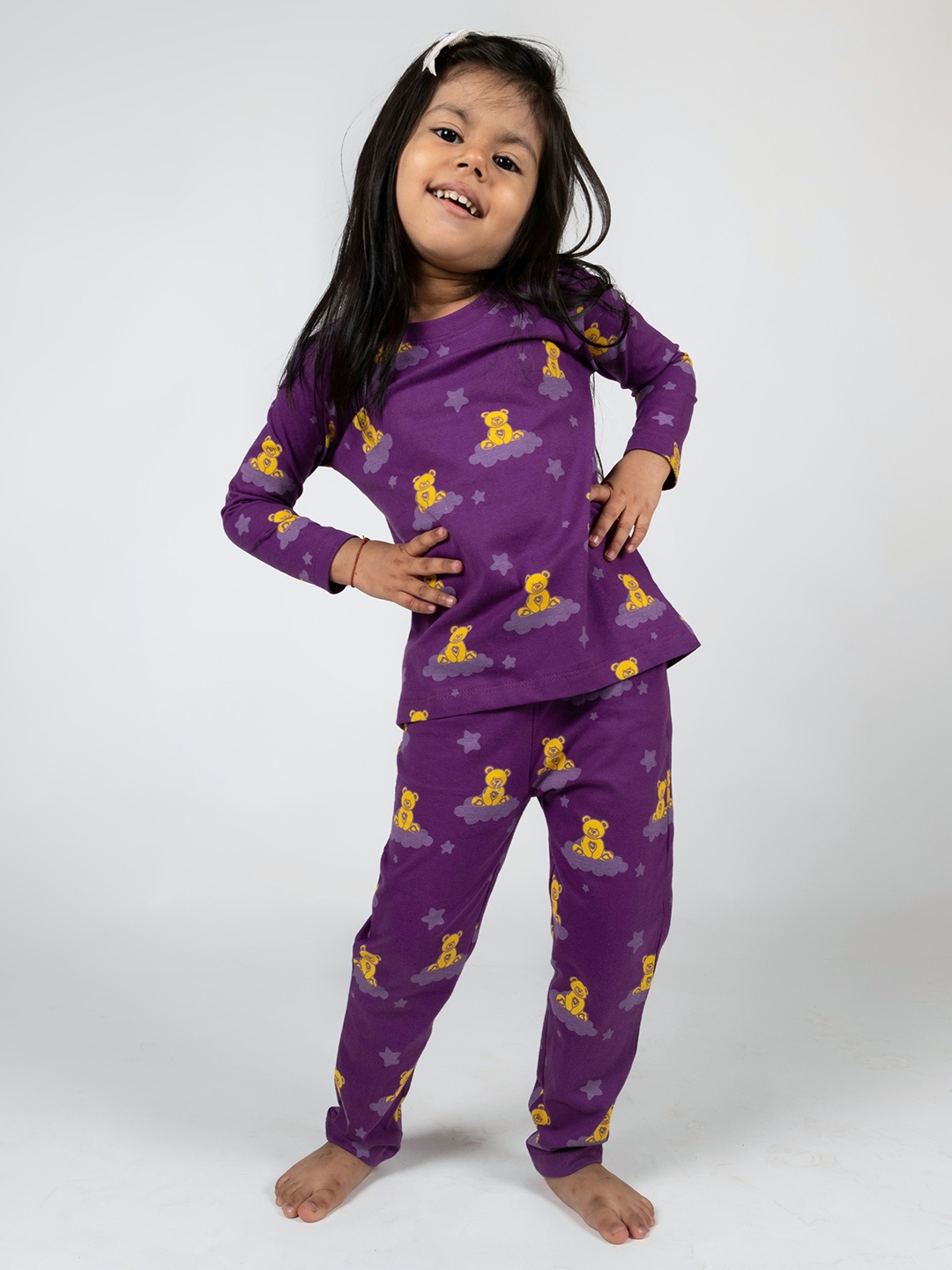 

Cuddles for Cubs Unisex Kids Purple & Yellow Printed Pure Cotton Night suit