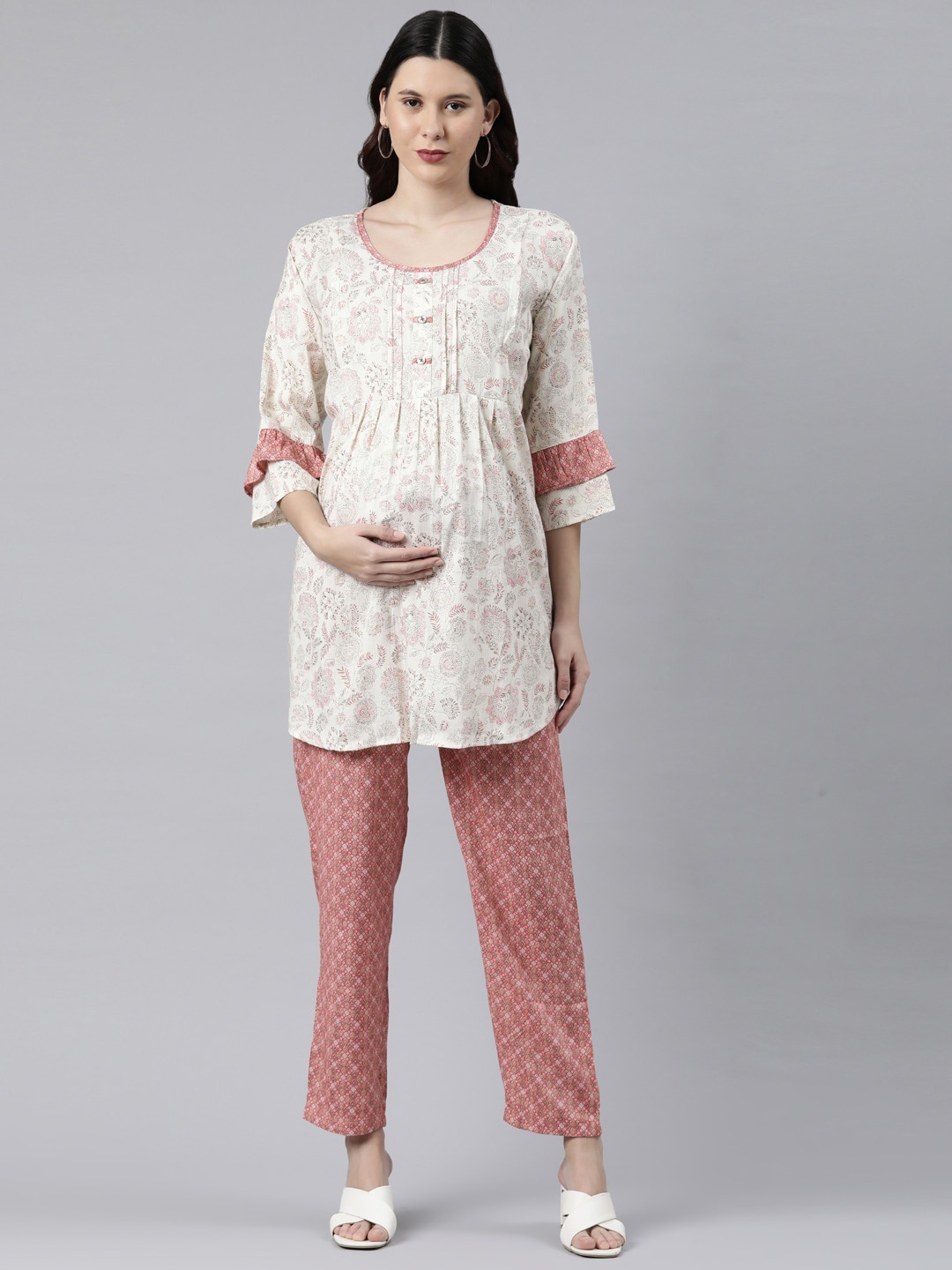 

GOLDSTROMS Women Peach-Coloured & Off White Printed Maternity Night suit