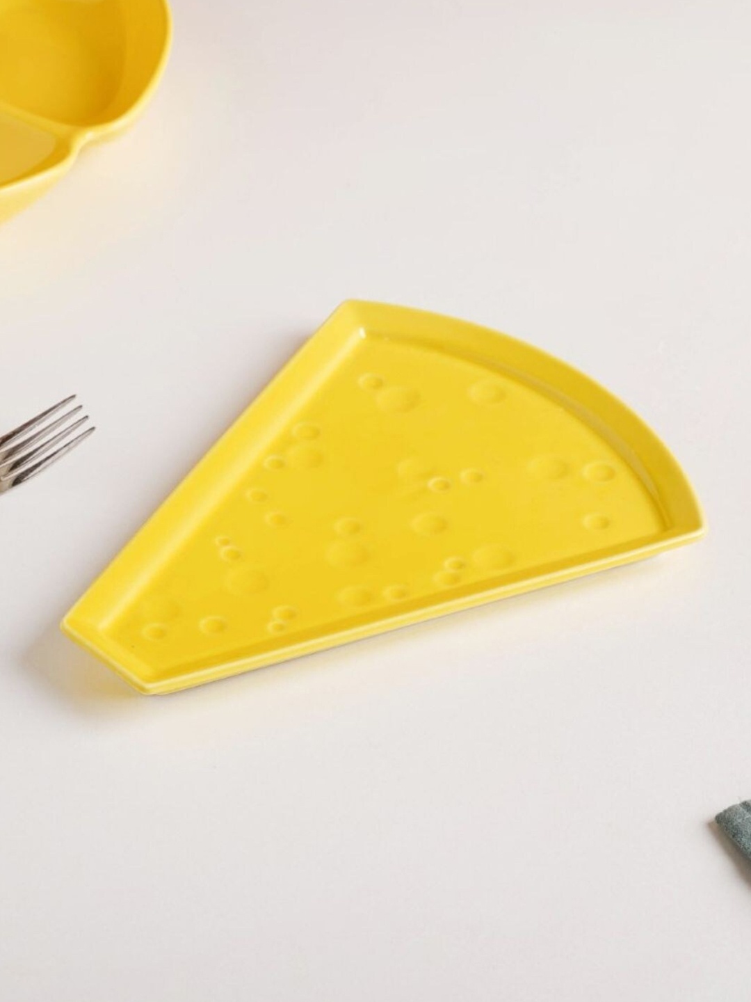 

Nestasia Yellow Textured Microwave safe Ceramic Glossy Cheese Plate
