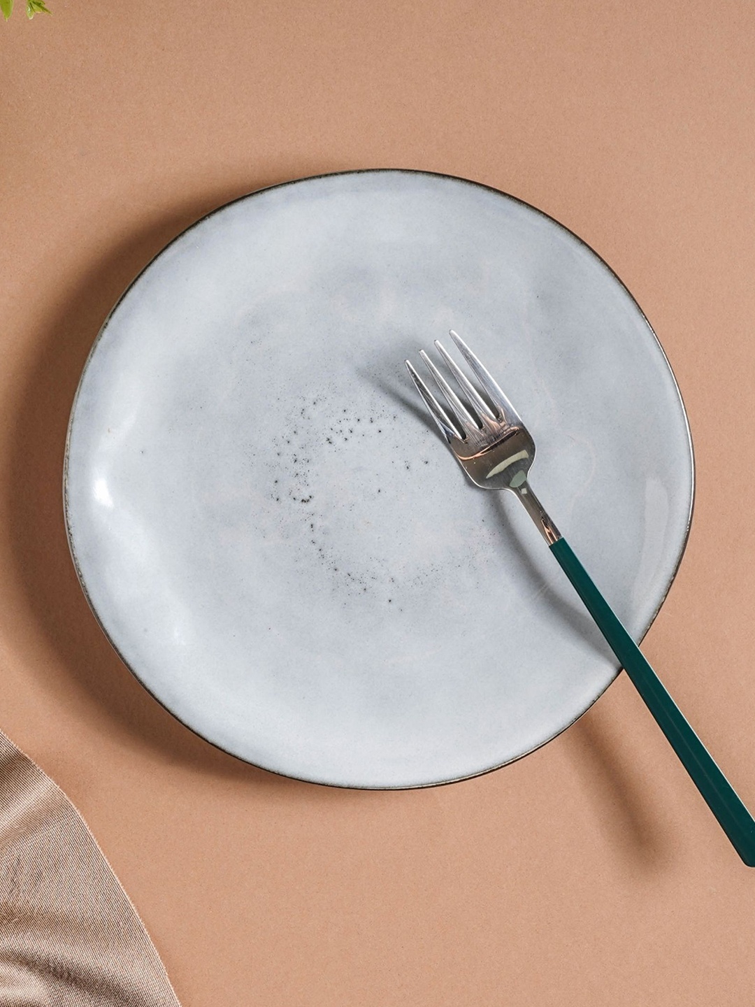 

Nestasia Grey Microwave safe Ceramic Glossy Plate