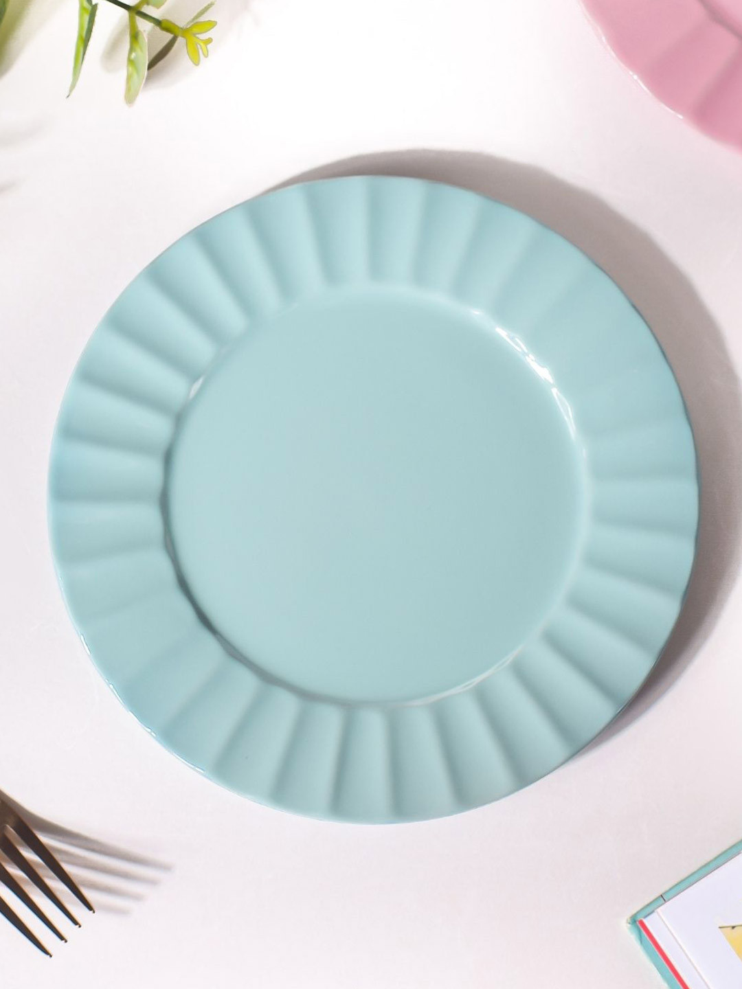 

Nestasia Blue Textured Microwave safe Ceramic Glossy Plate