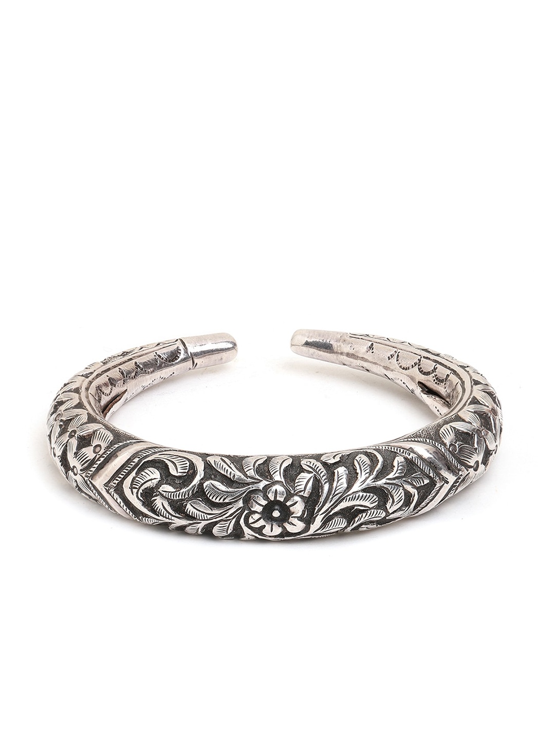 

ahilya Silver-Toned 92.5 Sterling Silver Textured Bangle