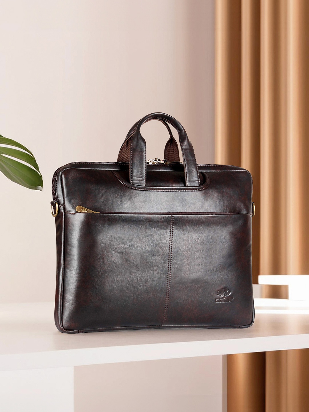 

THE CLOWNFISH Unisex Brown Messenger Bag