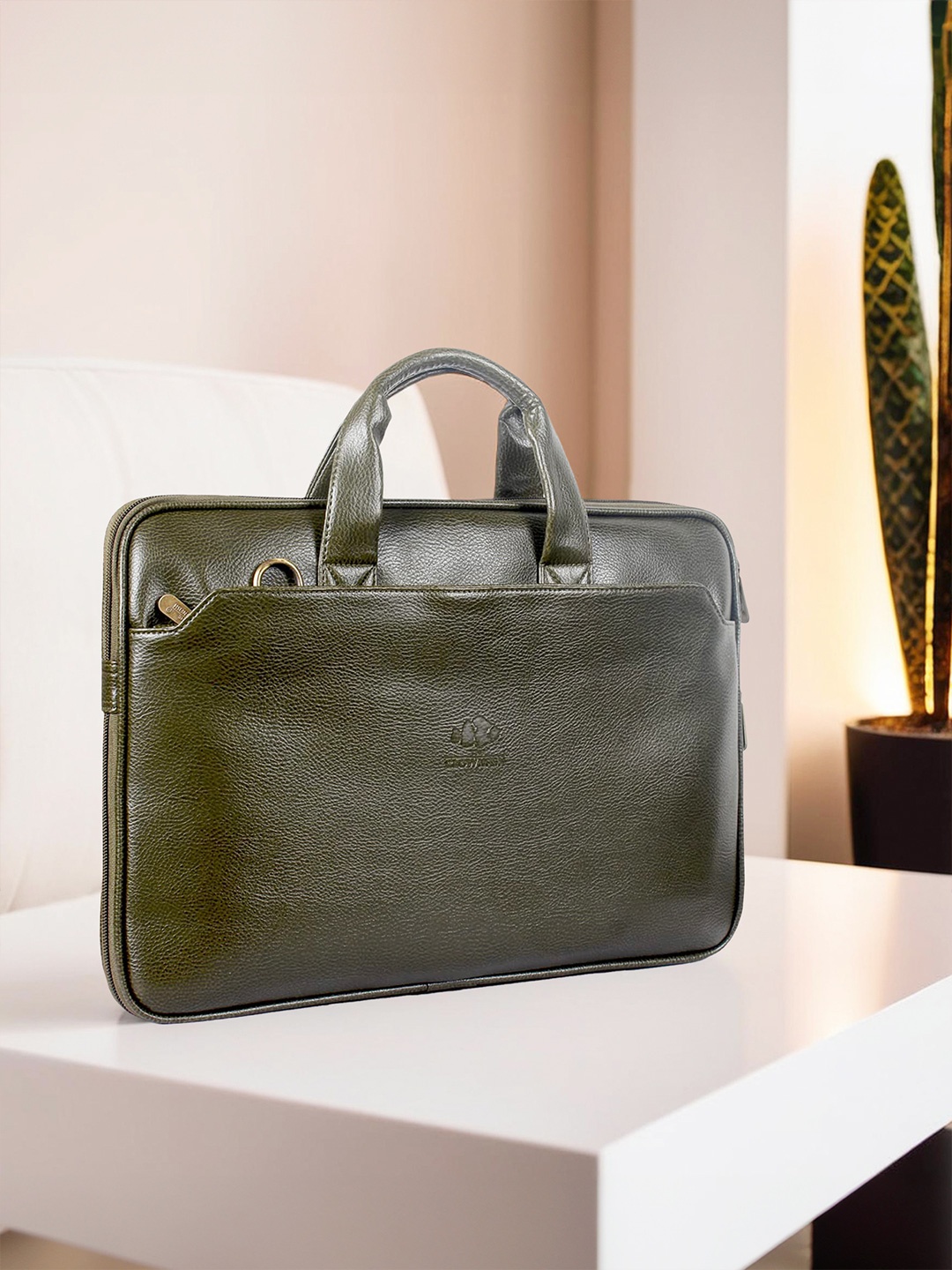 

THE CLOWNFISH Jason Unisex Green Messenger Bag