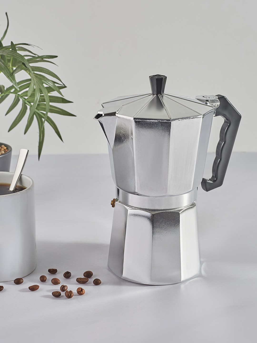 

HomeTown Silver Brew Aluminium Moka Pot Coffee Maker