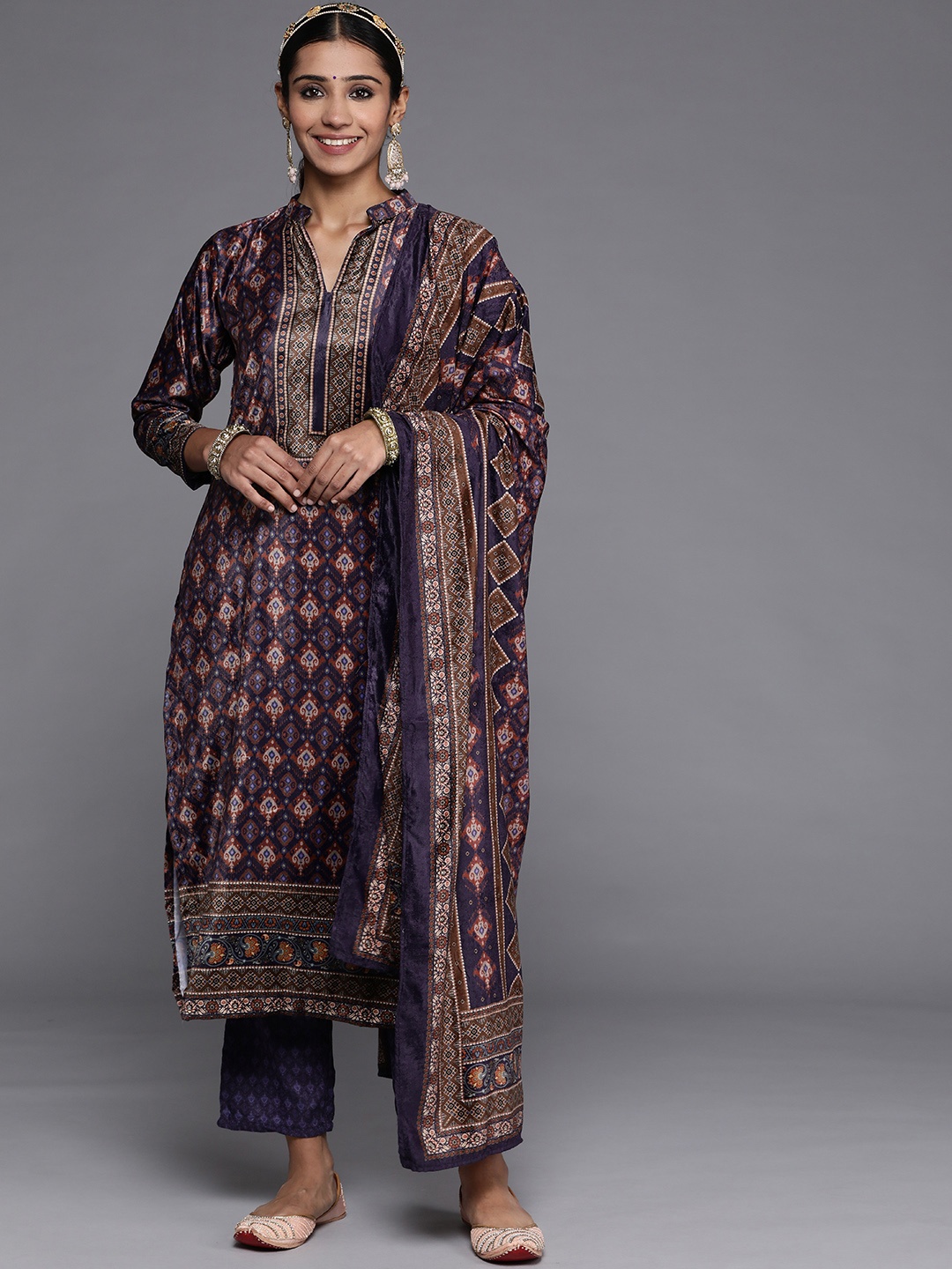 

Libas Women Multicoloured Ethnic Motifs Printed Velvet Kurta with Trousers & With Dupatta, Multi