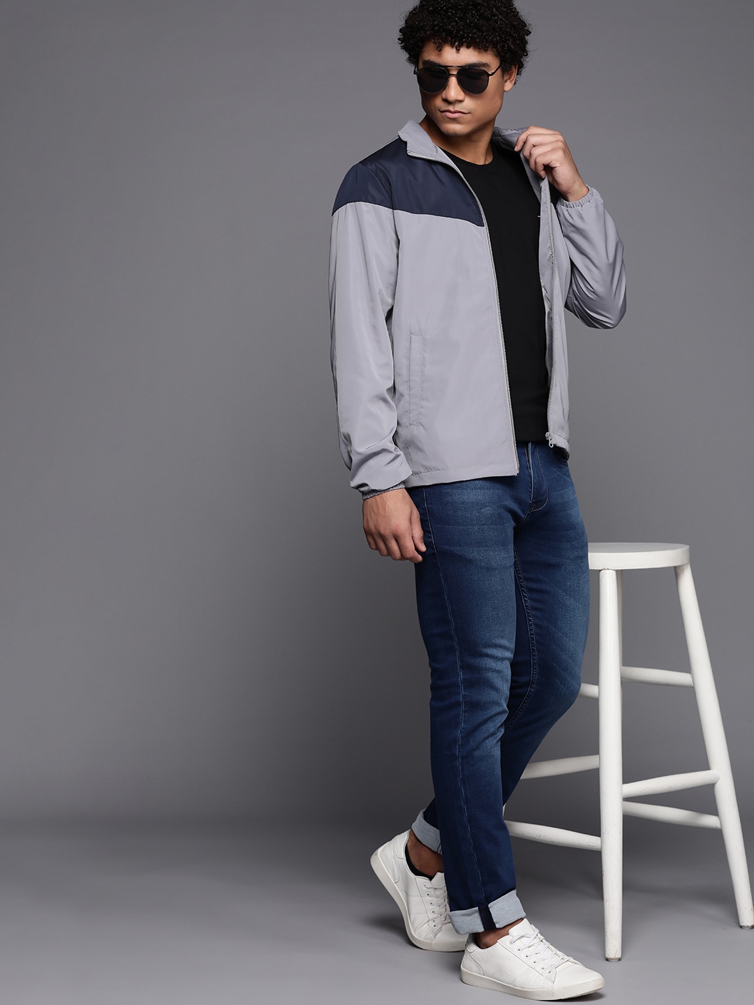 

Allen Solly Sport Grey & Navy Blue Colourblocked Tailored Jacket