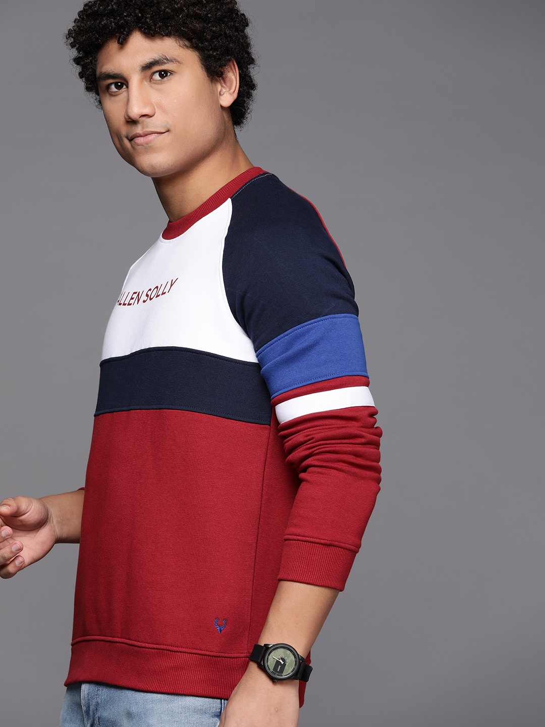 

Allen Solly Sport Men Maroon Striped Sweatshirt