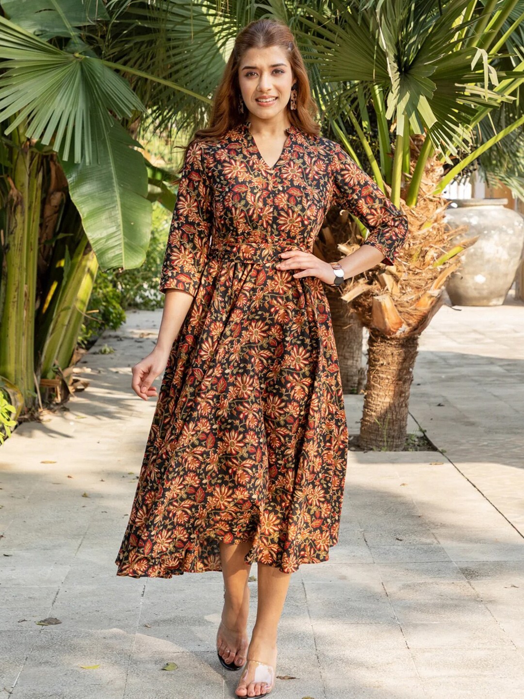 

Ambraee Black Floral Printed Midi Dress