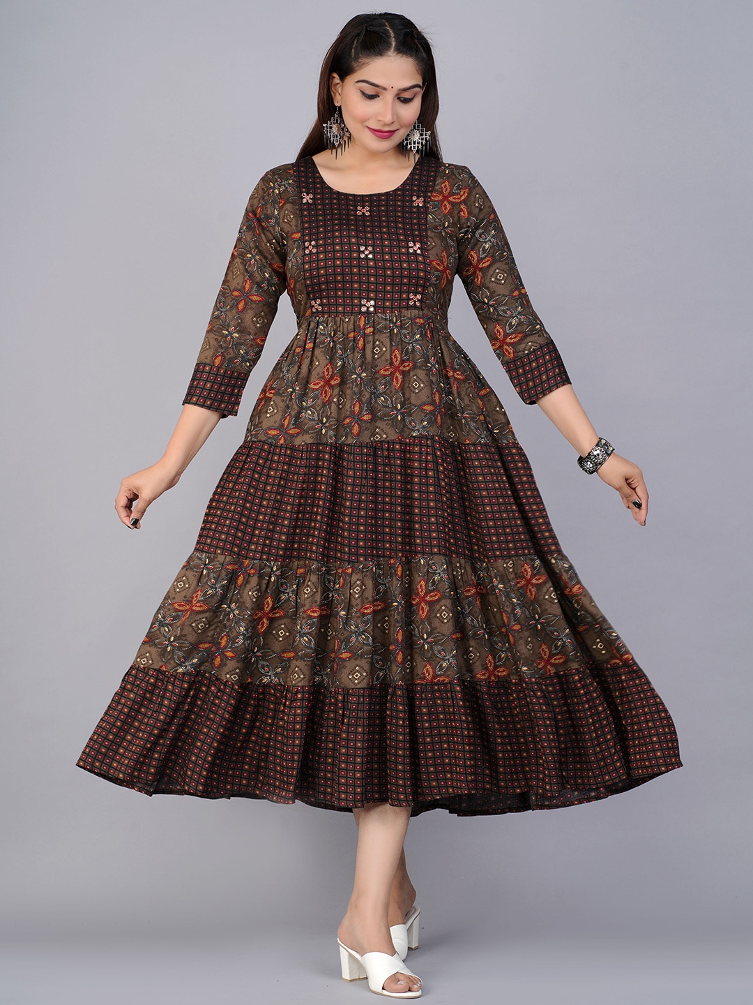 

PREKSHA Women Brown & Red Floral Printed Mirror Work A-Line Kurta