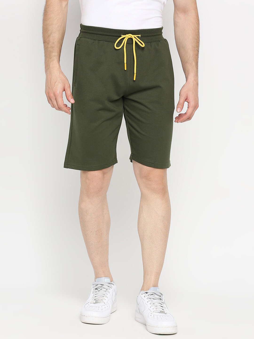 

UnderJeans by Spykar Men Olive Green Solid Shorts