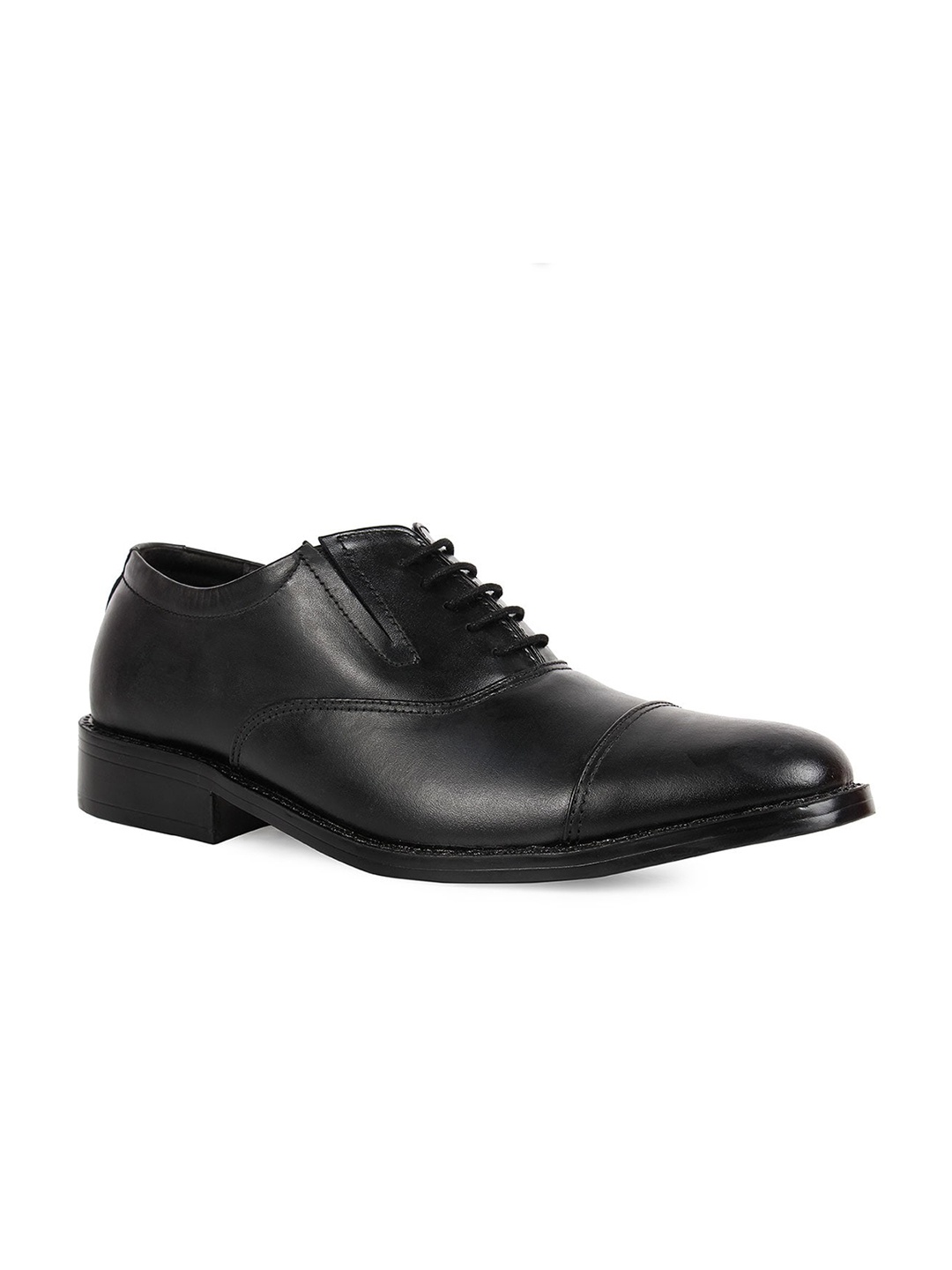 

Regal Men Black Textured Leather Formal Oxfords