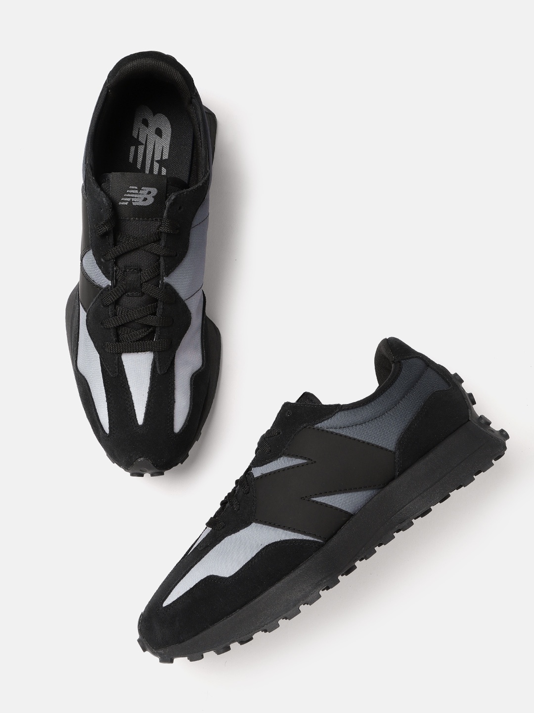 New Balance Men Colourblocked Suede Sneakers, Black