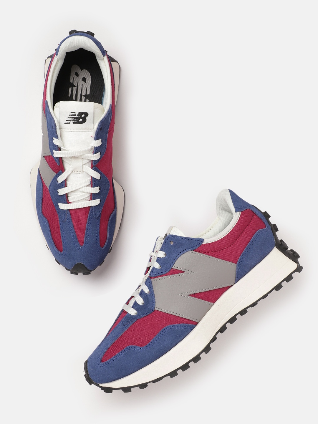 

New Balance Women Colourblocked Suede Sneakers, Blue