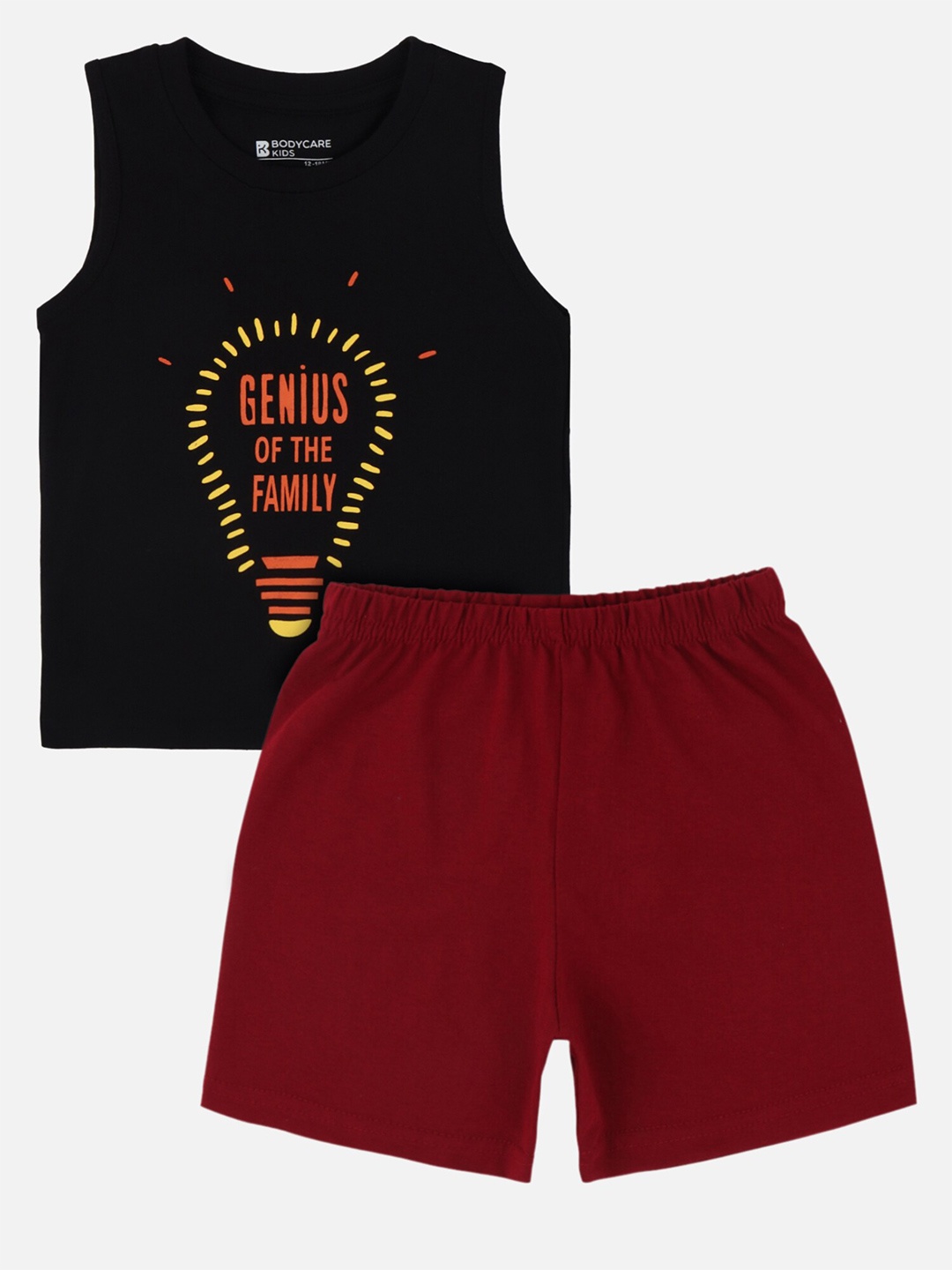 

Bodycare Kids Boys Black & Maroon Printed Pure Cotton Top with Shorts