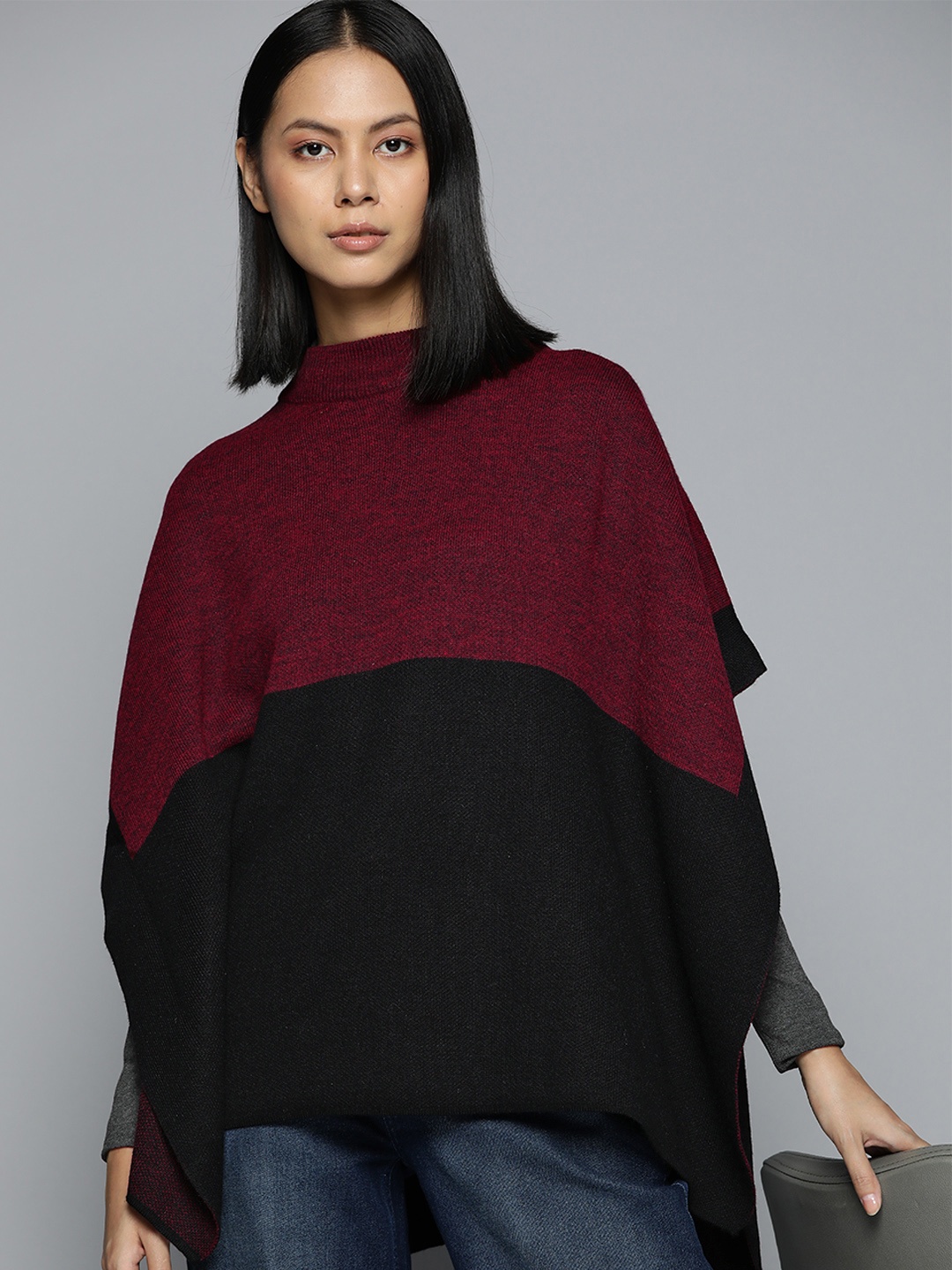 

ether Women Colourblocked Poncho, Maroon