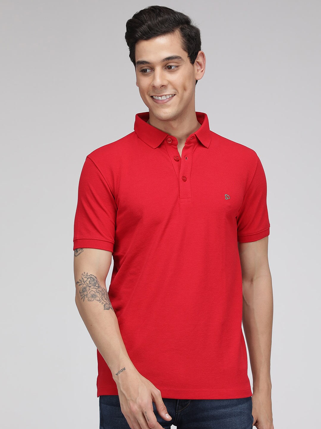 

SPORTO Men Red Polo Collar T-shirt