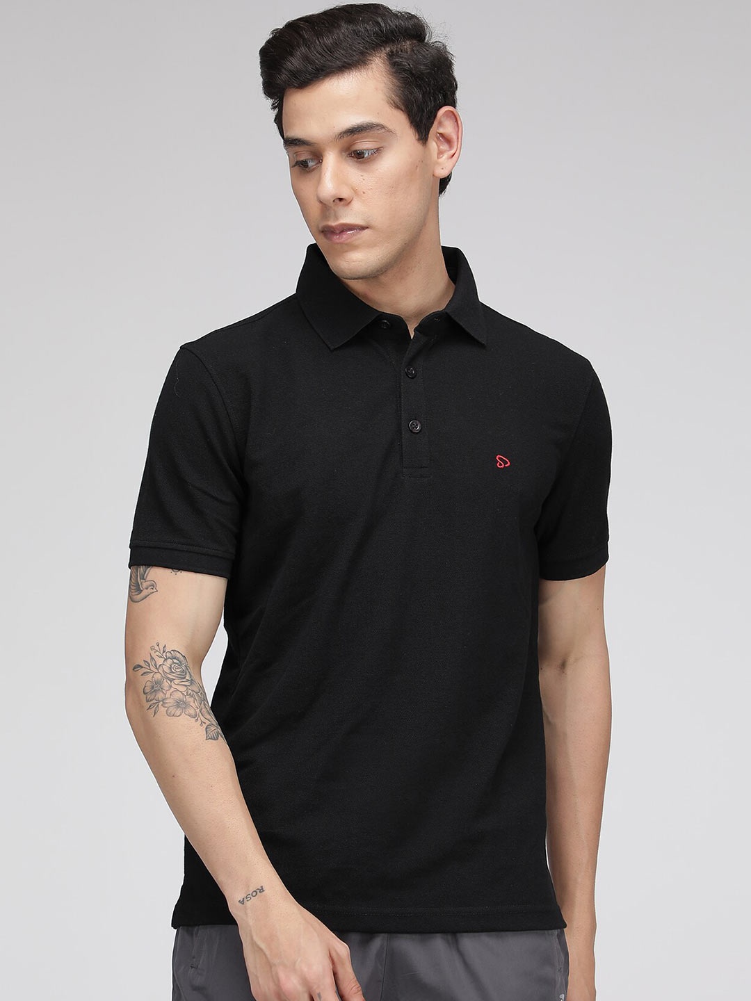 

SPORTO Men Black Polo Collar Cotton T-shirt