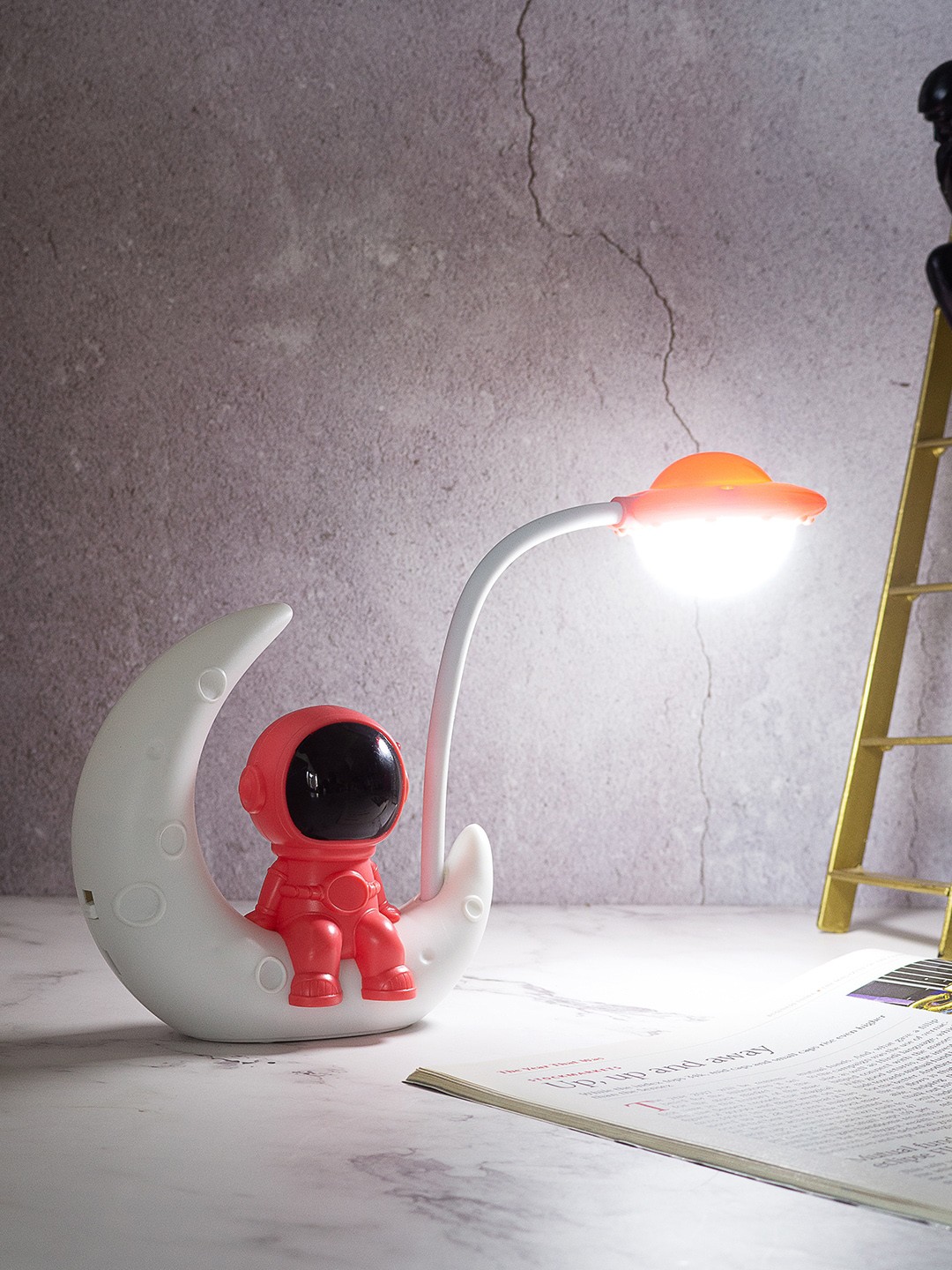 

Golden Peacock White 360 Degree Rotating LED Astronaut Desk Moon Study Lamp, Red