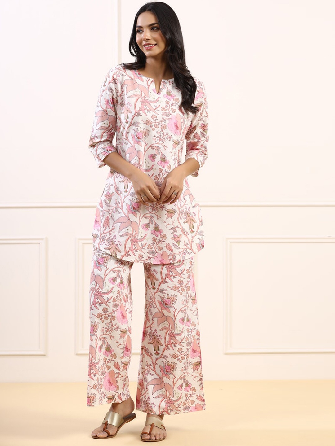 

JISORA Floral Printed Pure Cotton Night Suit, White