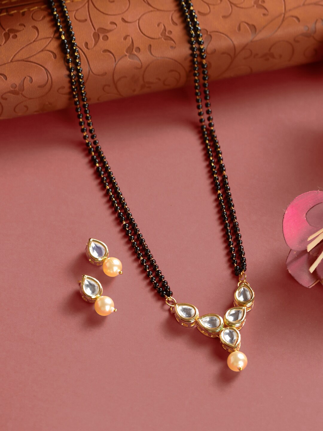 

Priyaasi Gold-Plated White Pearl & Kundan Beaded Mangalsutra