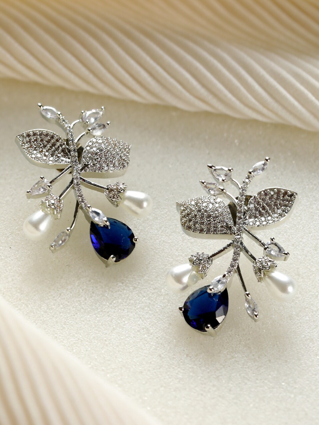 

Priyaasi Silver-Plating Contemporary Drop Earrings