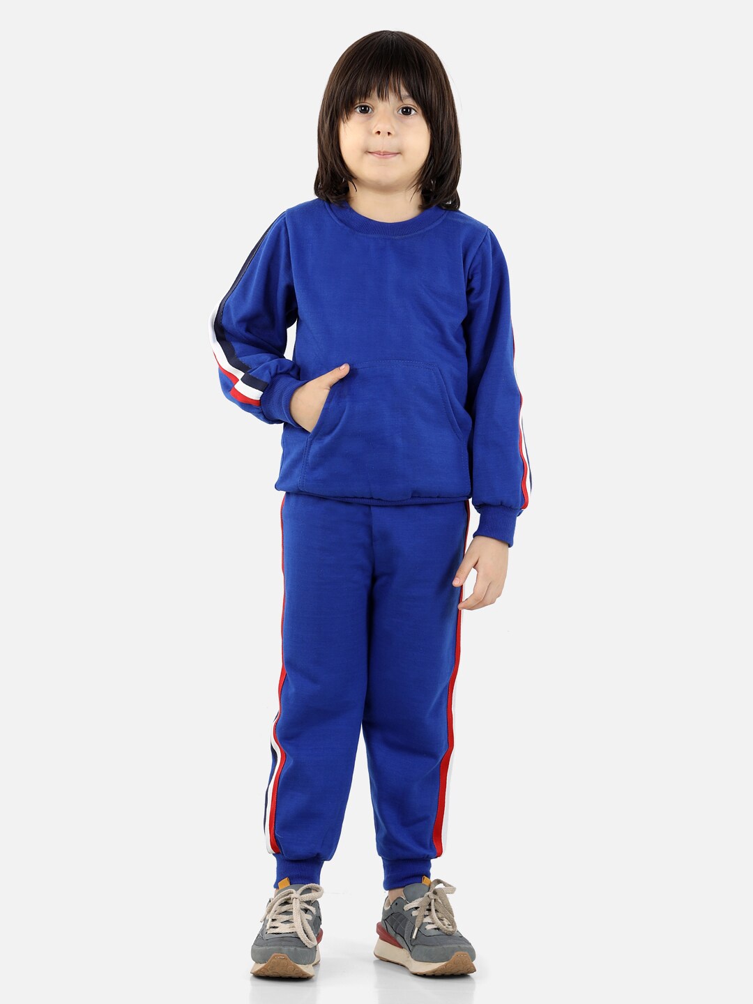

Cutiekins Boys Blue & Red Solid Sweatshirt with Joggers